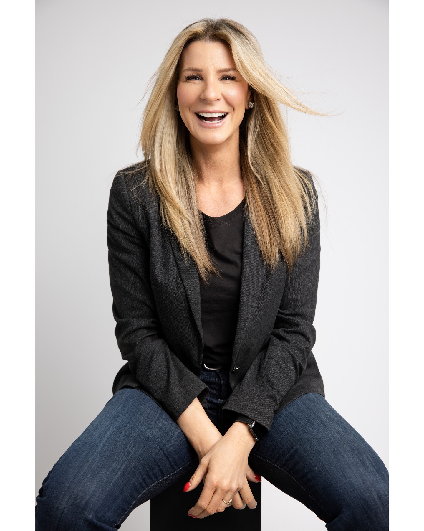 Ok time to breathe a little life back into this page. 😬 A quick re-introduction…hello my friends, I’m Medorann. I won’t make you suffer over the pronunciation of that…if you say it with a bit of a Brooklyn accent, “Ma-DOOR-in, if anything, you’ll be close! But as I close in on 50 this year, quite honestly, the mispronunciation of my name is not on my list of things to fret about! I’m just happy to be here! 🥰
I’ve been in this wild and wonderful world of Real Estate for nearly 19 years now! My career and husband are my two constants in life and I’m so grateful for both!
If we are connected her because we have worked together in the past, please know I’m grateful! It’s never lost on me what a privilege it is to be on this journey with you!
I’m looking forward to an amazing year. Lots has changed over the last year and I know a lot of people are feeling unsure what it all means. Please know I’m here to help any way that I can. Navigating your real estate journey can feel very overwhelming but it doesn’t have to be!
Feel free to reach out any time and we can work through it all together.
Happy Sunday friends! Enjoy this beautiful day! 💕
Photo - @tea_xphotography