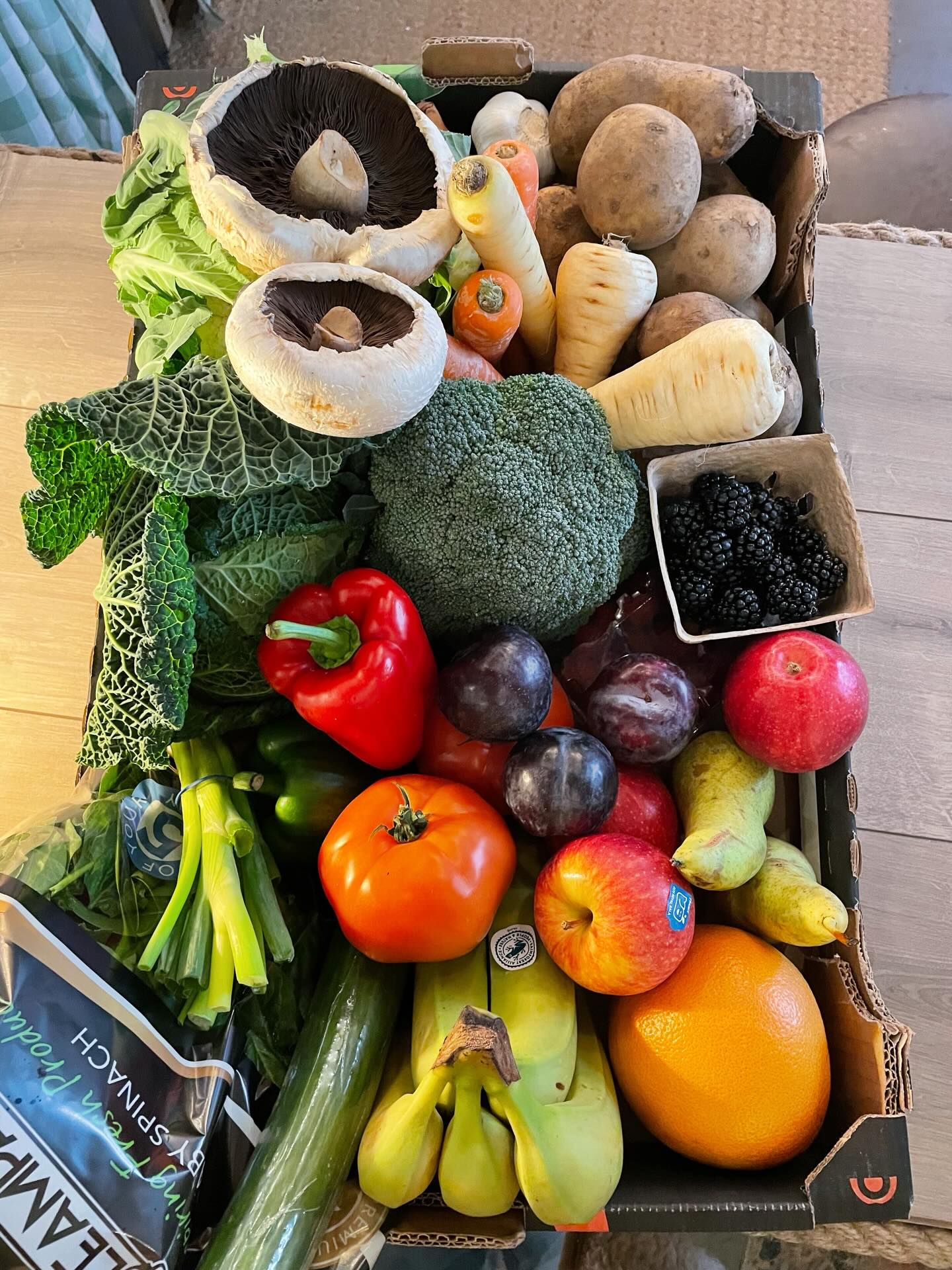 Massive thanks to everyone who’s supported our new click and collect service ✅ If you’re looking for super fresh produce but don’t have the time to shop, just fill out the form on our website. (Link in bio)
Drop in, collect your produce box and have a great rest of your day.
Any order, big or small! 🍇
📍 The workshop, Halifax Road, Thurgoland, S357ED
🛍️ Wednesdays, Thursdays, Fridays 10-5 Saturdays 10-4
#greengrocer #freshproduce #villagecountrystore