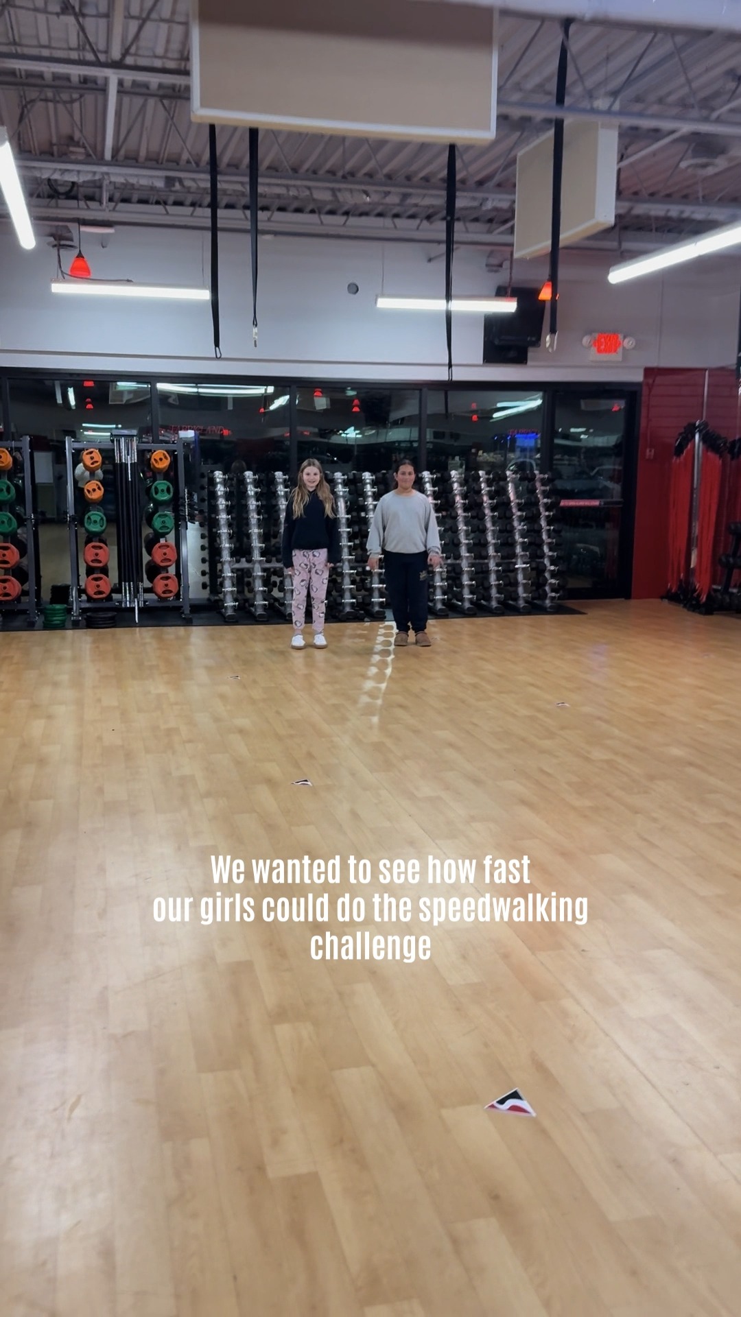 We had to test it! The girls took on the speed-walking challenge, and let’s just say… fast feet, big laughs, and zero seriousness required. 😆