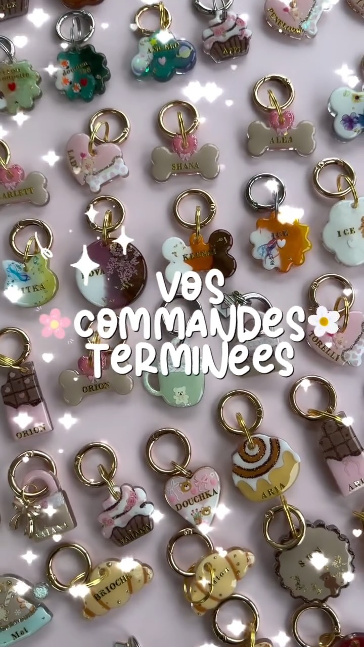 Ici, c’est opération délicatesse 🧤✨
Vos médailles sont chouchoutées avant leur grand départ !
Les 📦 décollent demain matin ✨
Merci à tous pour votre confiance 🥹
#accessoirechien #medaillechien #medailleenresine #dog #resinart