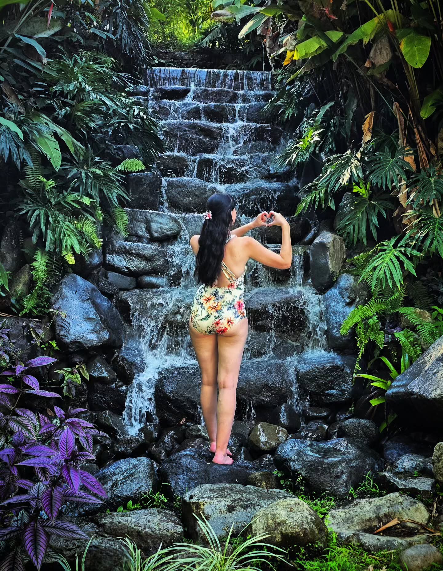 𝑳𝒐𝒔𝒕 𝒊𝒏 𝒕𝒉𝒆 𝒇𝒍𝒐𝒘.🌿💧
#waterfall #lafortuna #costarica #puravida
@arenalmanoa