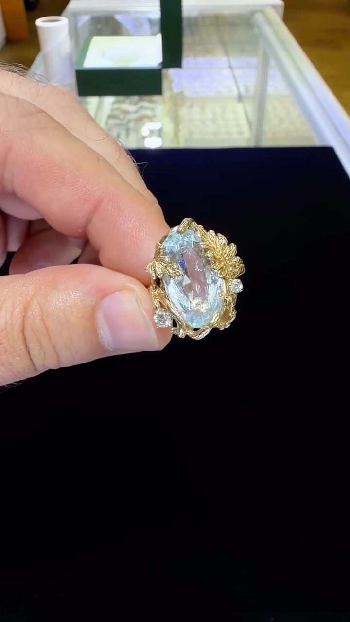 Aquamarine Gemstone in 14k Yellow Gold Leaf Scroll Design. #pawnshop #tiktok #luxury #fyp #orangecounty