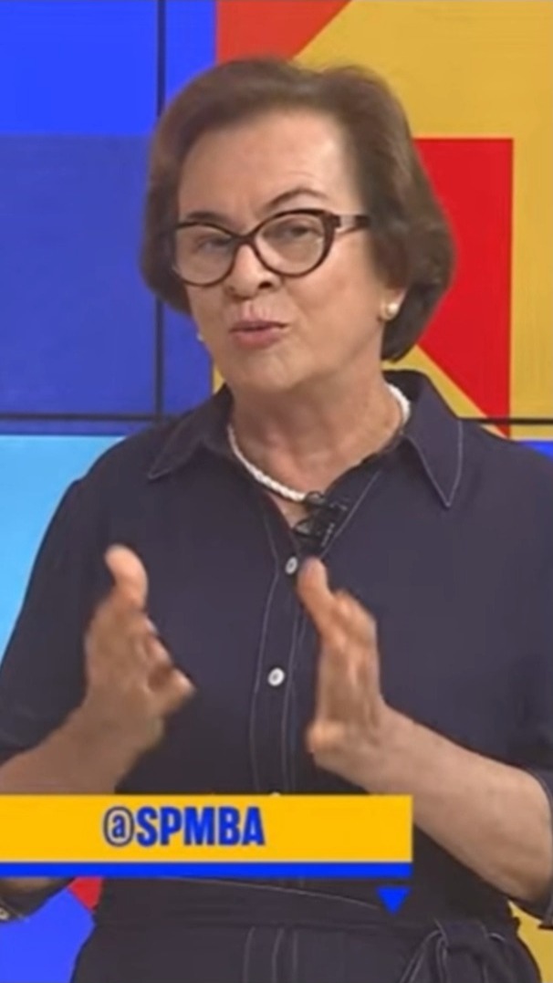 Hoje foi dia de entrevista na TVE para apresentar as ações da SPM no Carnaval.
Cuidado, proteção, enfrentamento à violência e garantia de direitos para que as mulheres possam brincar e trabalhar com respeito e segurança. 💜🎭