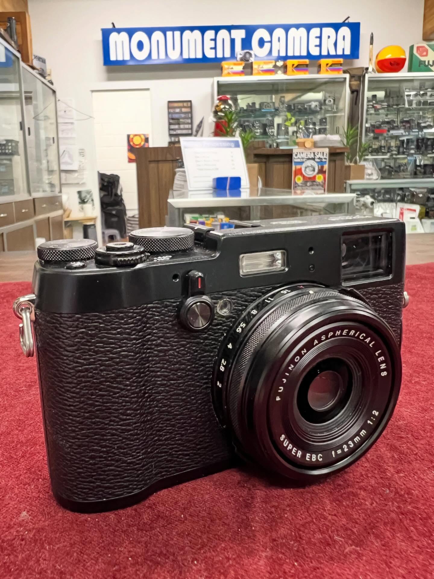 A lovely Fuji X100T specimen. #fujix100t #fujix100 #camerastore
