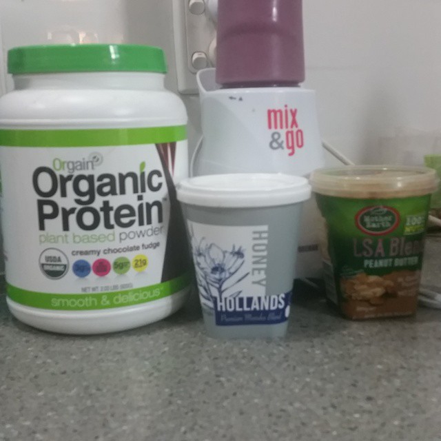What a yummy way to start a Saturday morning.
Love #orgain and their planet based organic protein powder.
#fit
#fitness
#saturday
#saturdaymorning
#nutrition
#nutritious
#orgainwellness
##vegan
#vegetarian