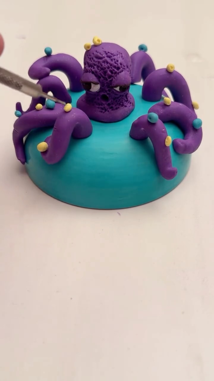 I guess trust the process?
#sculpture #artjournal #trusttheprocess