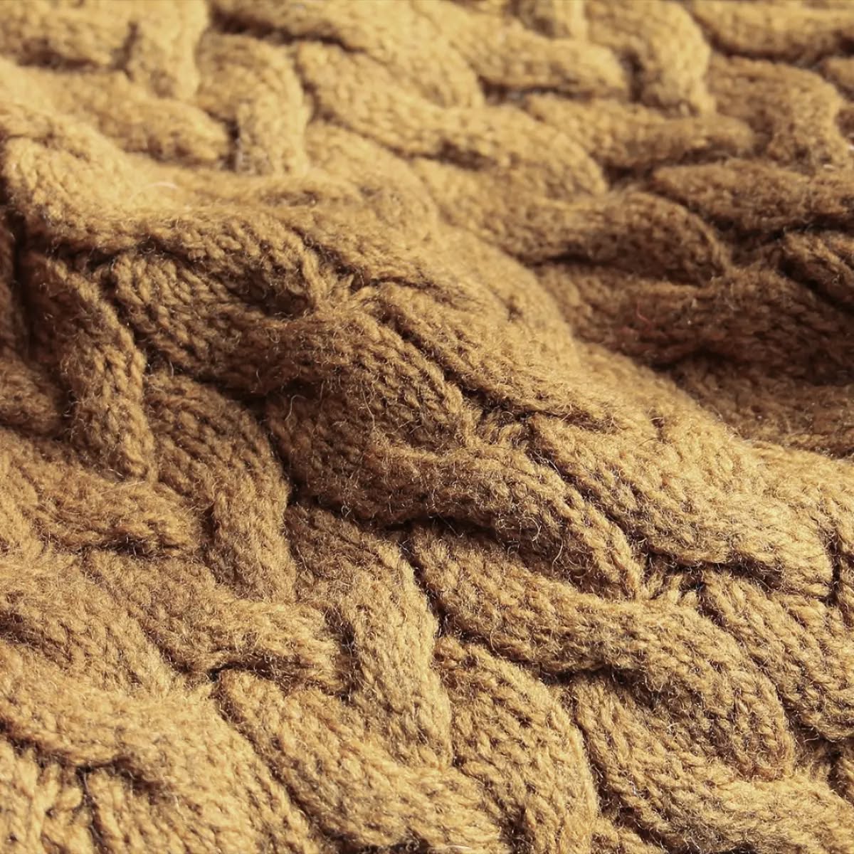 Our Mariola collection is rich in colour and soft in texture 🐑
Photographed is 124 Cosecha (Mariola Collection - 100% Merino wool)
#merinowool #yarn #shepleyyarns #choosewool #textiledesign #knitwear #knitweardesign #knitsustainably #coneyarn