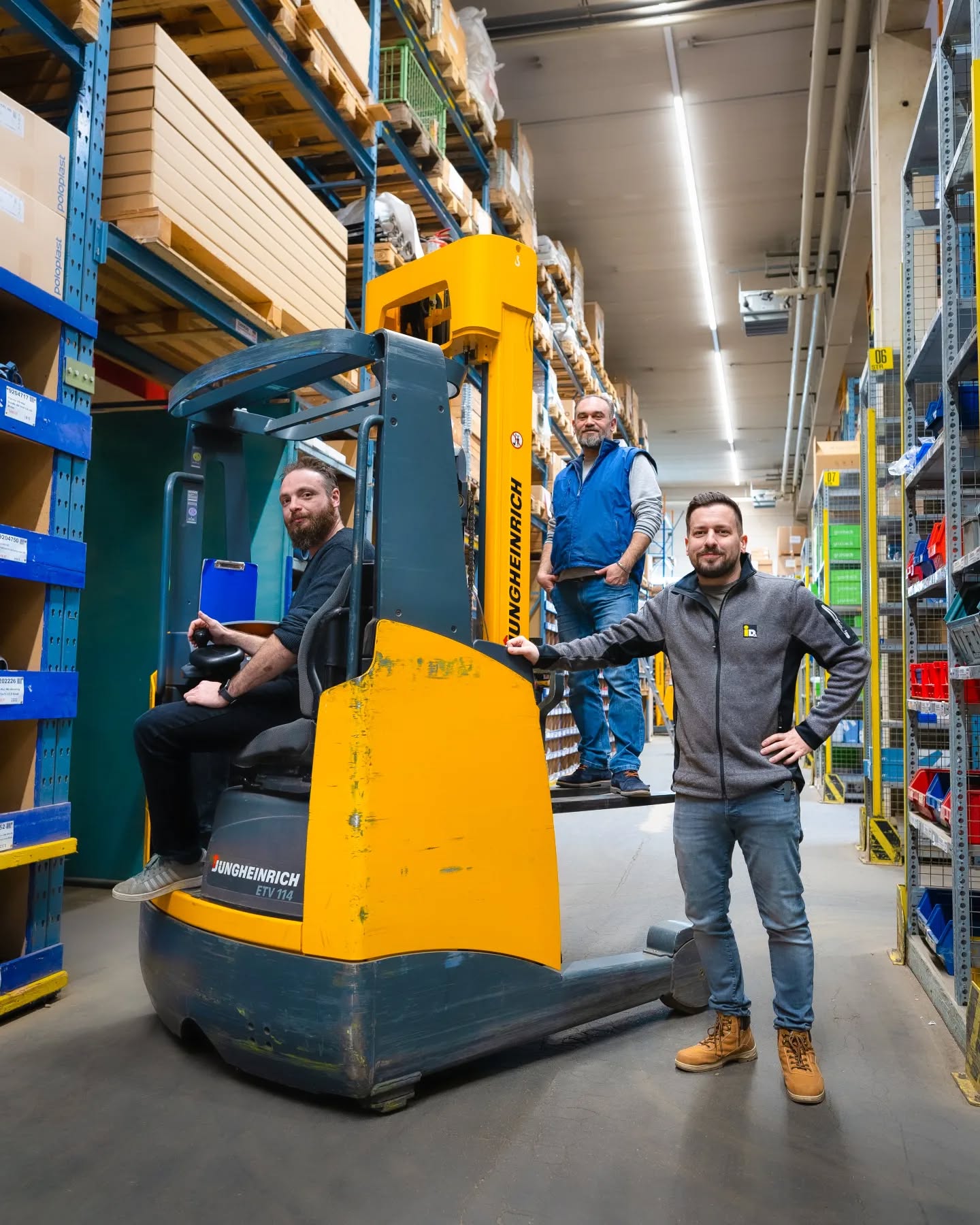 Das Herzstück der Firma Gittfried. Unser Lager! 🤍
#gittfriedkarlsfeld #gittfried #großhandel #karlsfeld #Lager #Lagerware #sanitärheizung #gabelstapler