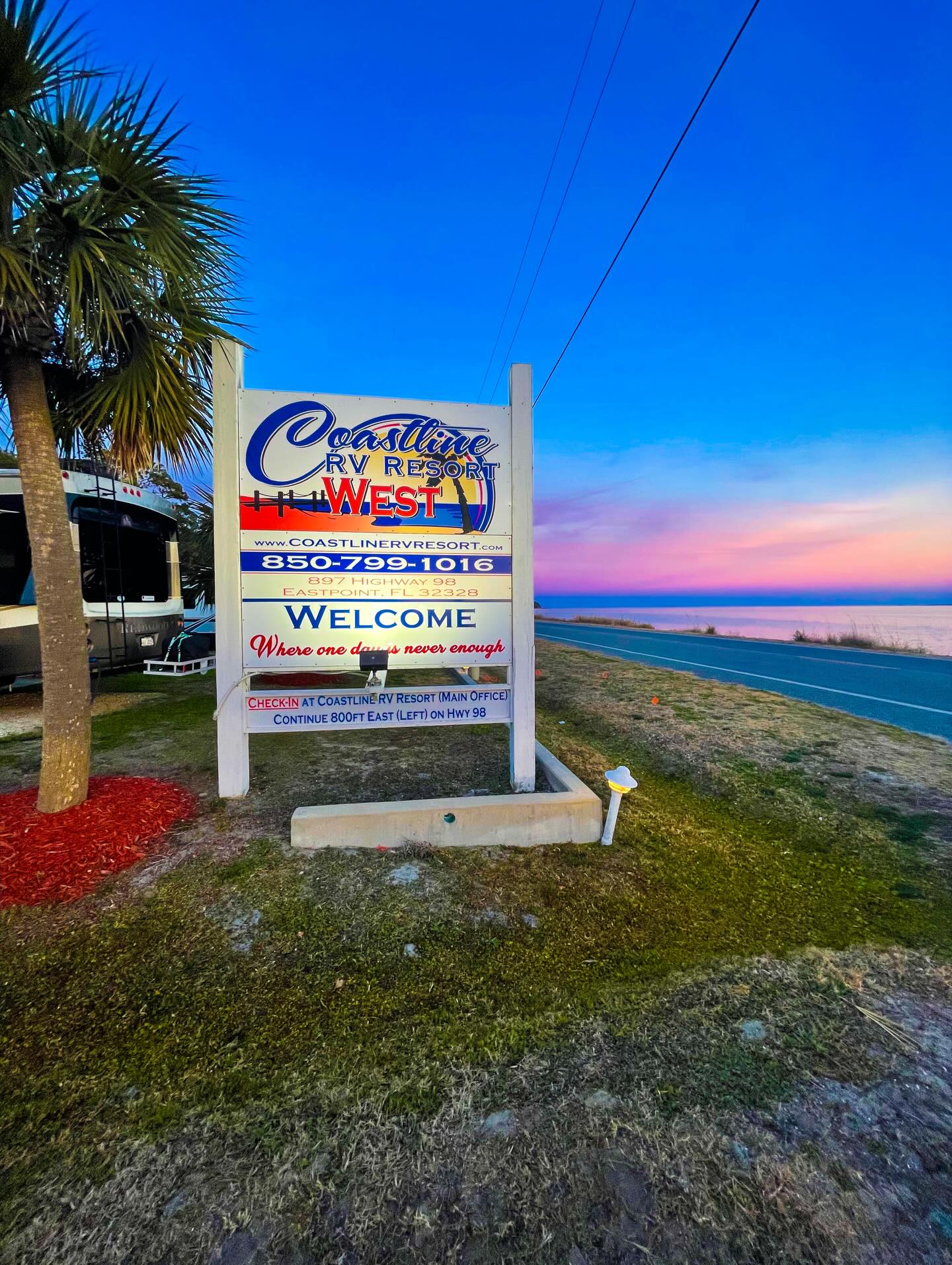 Coastal RV Resort in East Point, FL is an amazing place worth checking out if you are passing through the panhandle. Every lot has a view of the beautiful St. George Sound and Gulf of Mexico