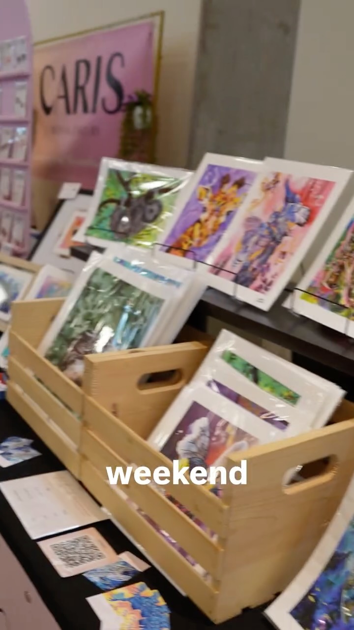 Market vlog💗😚
This is my first time kind of filming something like this, so let me know what yall think!!👀
I was actually super nervous to film in public, I think this video kind of shows that lol😂🌷
Website👉 NatalieCarmellaa.com (link in bio)
-
#wildlifeart #vlog #smallbusinessowner #acrylicpainting #artistsofinstagram