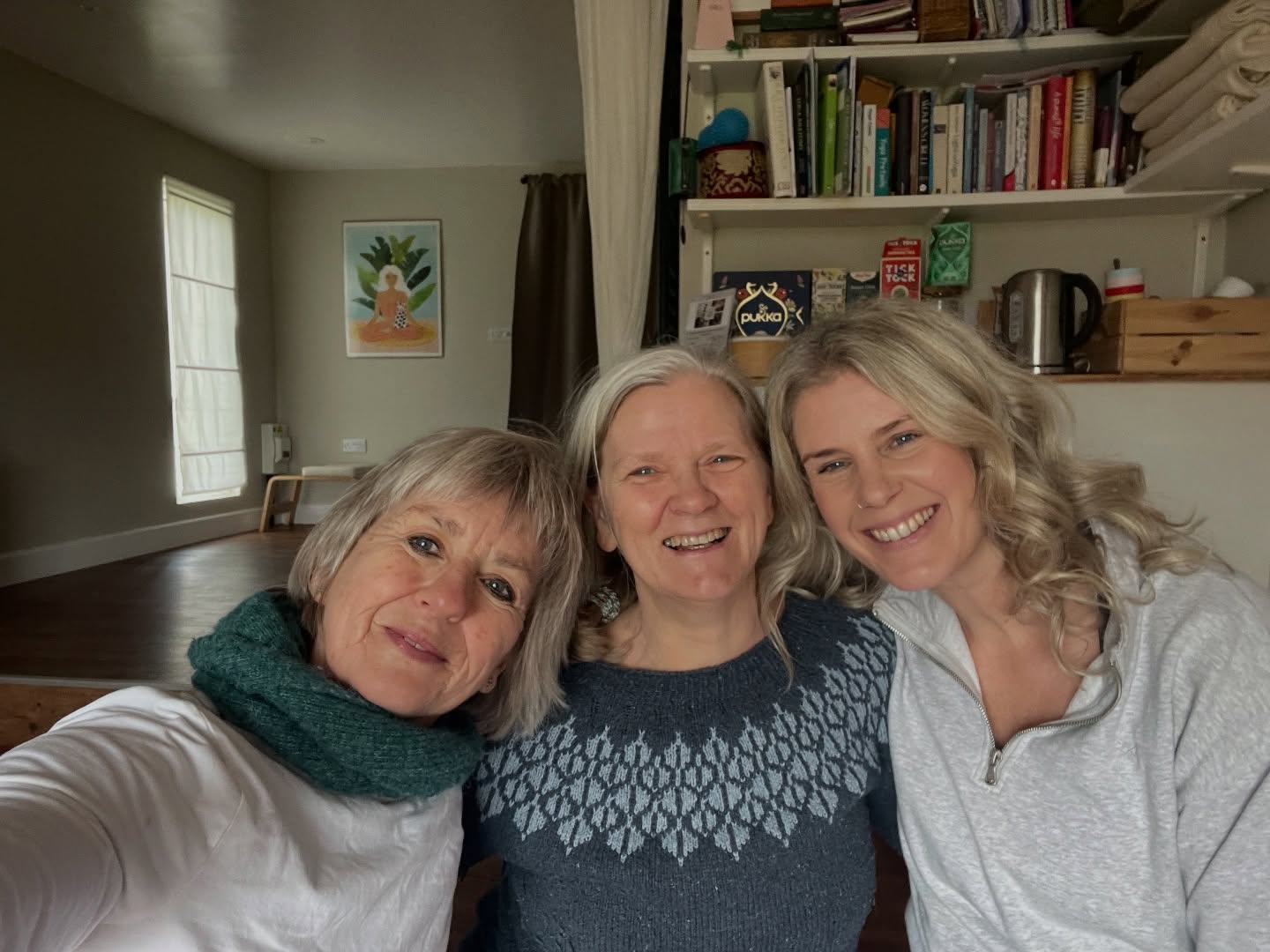 Today felt really special 🤍
I had the honour of holding space in a private yin class for two women I deeply admire — my yoga teacher and an experienced doula who have both inspired me along my own journey as teachers and friends.
To offer them the same stillness, care, and presence they’ve given to others (and to me) felt beautifully full-circle… and deeply humbling.
I absolutely love holding space for the nervous system to reset and reconnect with self. It is my love. Nurturing others also reminds me to nurture myself so my cup is always full!
Grateful for the wisdom they share, the paths they’ve opened, and the reminder that holding space is always a mutual exchange.
Namaste ladies @jennyhulin @birthwisewalters
#yinyoga #holdingspace #exeterlife