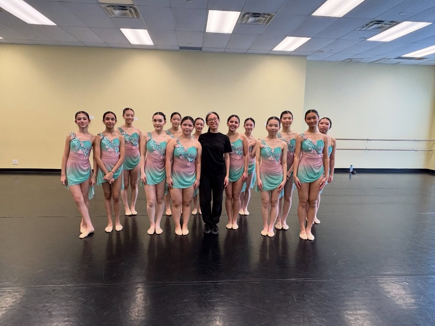 The countdown is on! ⏳ One step away from the stage and feeling so grateful for this stunning choreography. We’re ready to shine! ✨💎#ballet #balletschool #balletclass #balletstudio #balletstudents