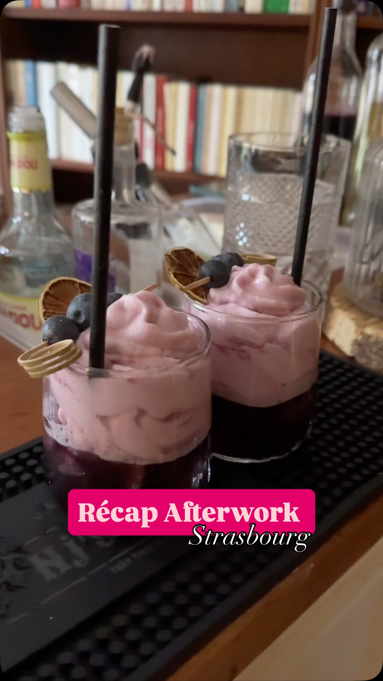 📍 Moulin Vollach – Ingwiller
Il y a des afterworks…
Et puis il y a ceux où l’on se sent vraiment compris.
En plein cœur de l’hiver, cet afterwork Wild in Love à Strasbourg a rassemblé des prestataires du mariage autour d’un sujet essentiel :
👉 la santé mentale de l’entrepreneur,
👉 la solitude,
👉 et surtout… la force du collectif.
Des échanges vrais, des regards bienveillants, des discussions sans masque, dans un lieu chargé de charme et d’authenticité ✨
Ici, on ne vient pas “networker”,
on vient se rencontrer.
Un immense merci à @lerendezvousdesambitieuses pour leur intervention inspirante.
Merci également à Pierre-Louis, du @lemoulinvollach pour son accueil d’une gentillesse rare, sa disponibilité et sa chaleur humaine 🤍
Merci surtout à @njsbar_events pour ses cocktails personnalisé et surtout notre cocktail signature : le Wild Gin In Love.
Et merci à @heritagemja pour le buffet et la galette qui ont accompagné ce moment avec autant de gourmandise que de générosité.
Wild in Love, c’est ça aussi :
créer des espaces où les prestataires peuvent souffler, partager et avancer ensemble durant toute l’année !
Nos partenaires de ♥️
Les participants :
@latelier_tchungle
@megane.perrin
@atelierchloeg.joaillerie
@atelierdoparfumprive
@coincidence_foodtruck
@studio.onceuponaday
@elyora.events
@kywwie_films
@tendancecocktail
@la.perleevents
@bichettesandco
🤍 Si tu étais là, dis-le-nous en commentaire
🤍 Et si tu veux connaitre les prochaines aventures du Wild … reste connecté(e)
#mariagealsace #wildinlovefestival #salondumariage #afterworkvibes #mariagestrasbourg