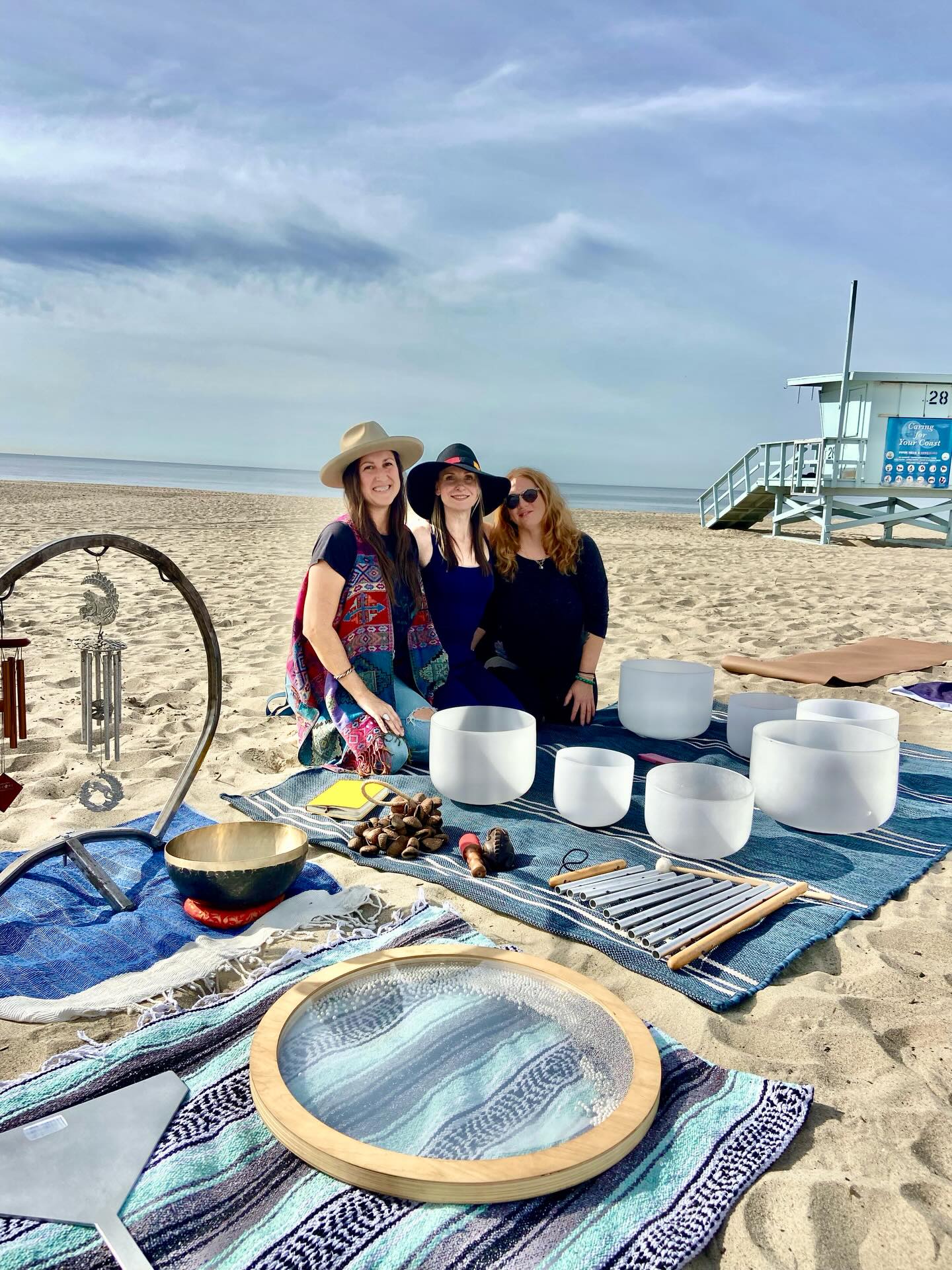 Shout out to the beautiful ladies that shared their hearts with us. We are better together when we share our joys and our pains and hold each other in sisterhood. Thank you for the honor of holding space! Thank you for co creating with me @sfeldy215 and @divadanielle for sharing your hearts and your magic! Look forward to more! With Gratitude, Skye