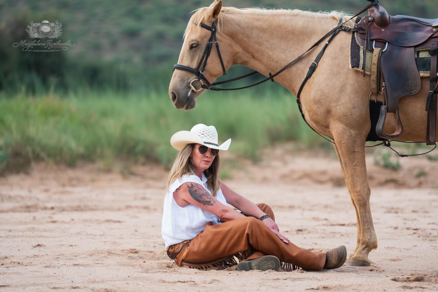 Impressions from first Horse Riding Safari of this season YELLOWSTONE style 🤠
#horsesafari
#yellowstone
#horsesafarinamibia
#horsebackholiday
#horsesafariafrica