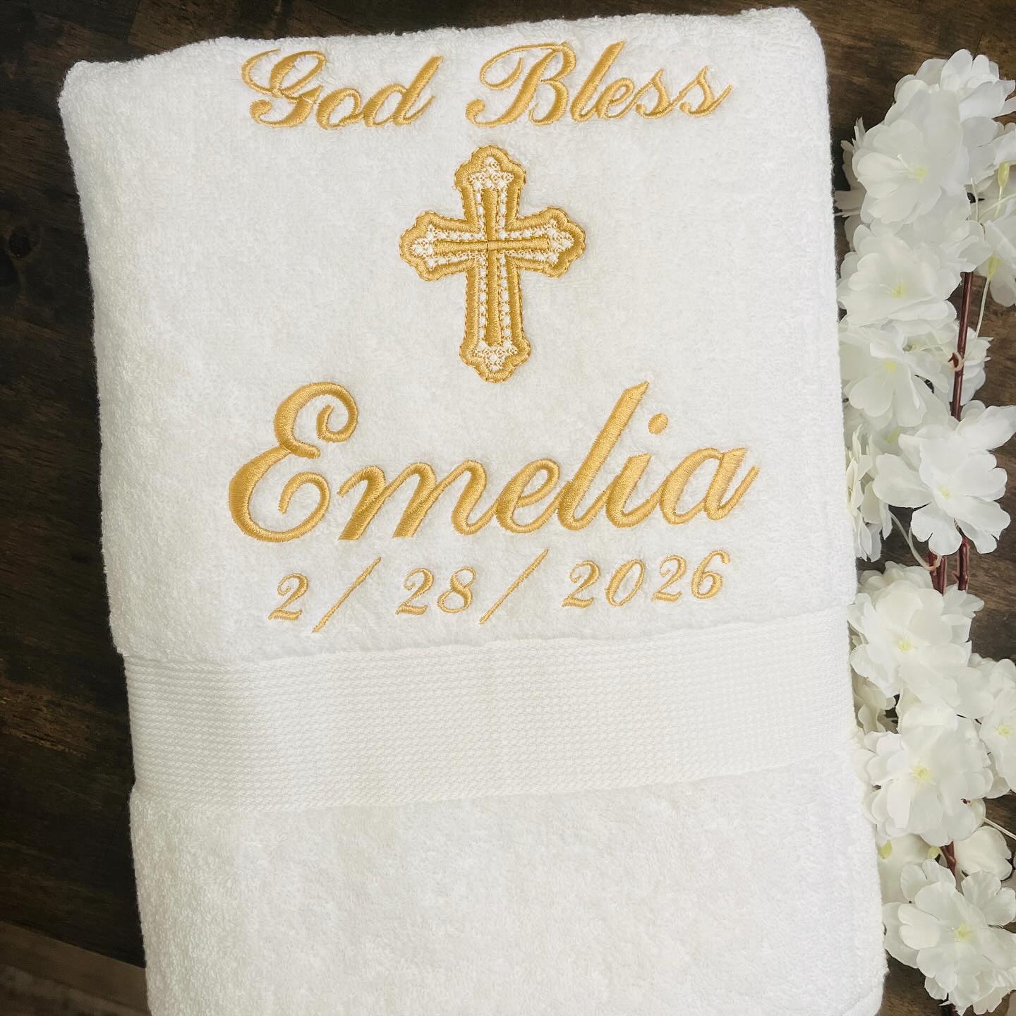 Another beautiful towel custom made for a significant event. 🤍 God Bless the child. 🙏🏻☀️ #giftofembroidery #personalizedtowels #towelsforbaptism #christeninggift #keepsake #churchbaptism