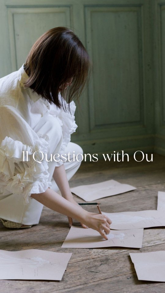 11 questions with @ouma_designer, founder and designer of OUMA.
From studying at F.I.T. in New York to designing bridal in Vancouver, Ou shares the story behind the gowns.
A closer look at the woman behind the label.
Leave your 12th question below.
#OUMABridal #MeetTheDesigner #BridalDesigner #VancouverDesigner #WomenInFashion