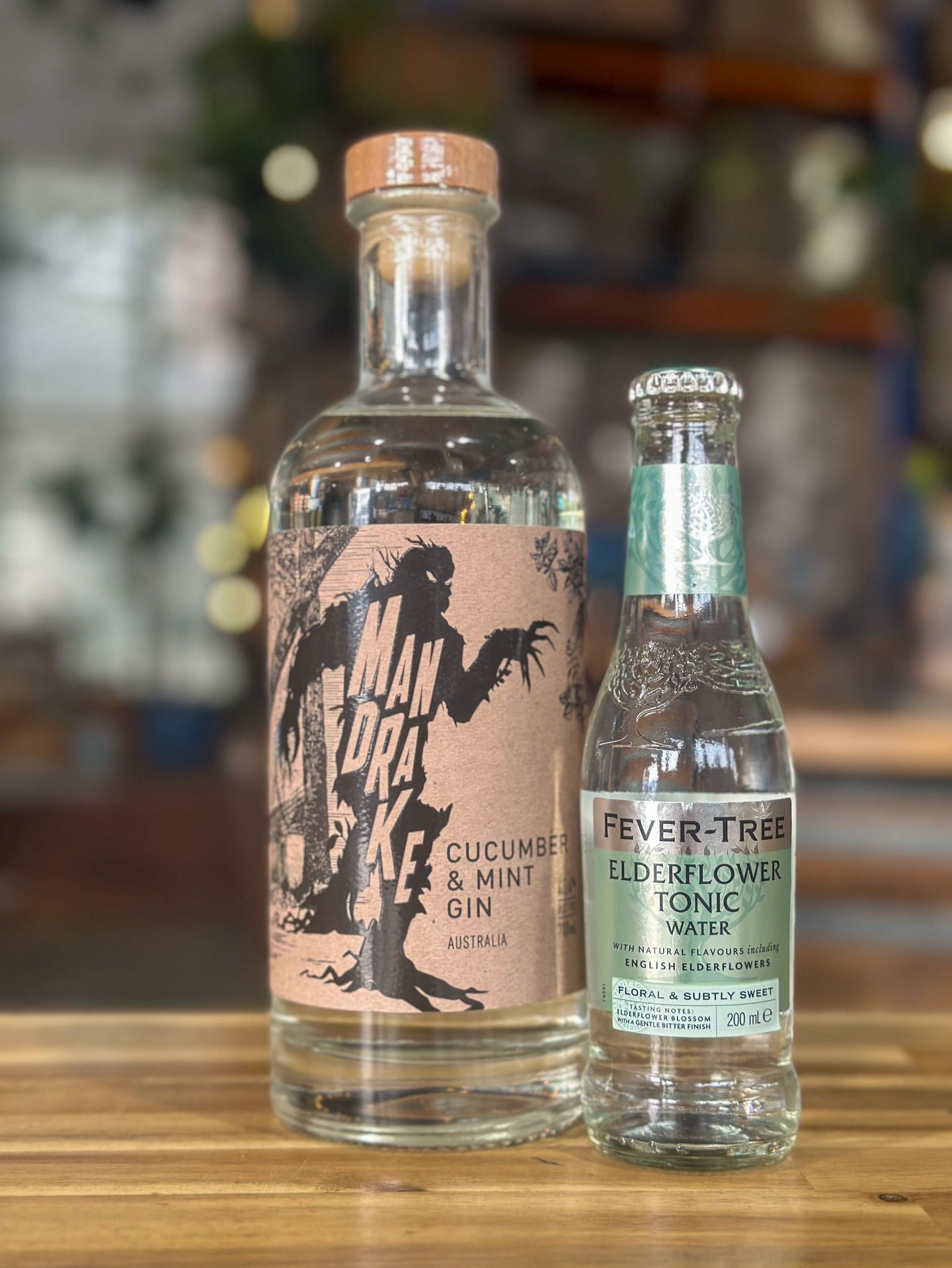 It’s hot! ☀️🥵
Beat the heat this afternoon with our ultra refreshing Cucumber & Mint Gin, paired with @fevertreeaustralia Elderflower Tonic. 🥒
Available on special through Knock Offs and Gin & Jazz tonight!