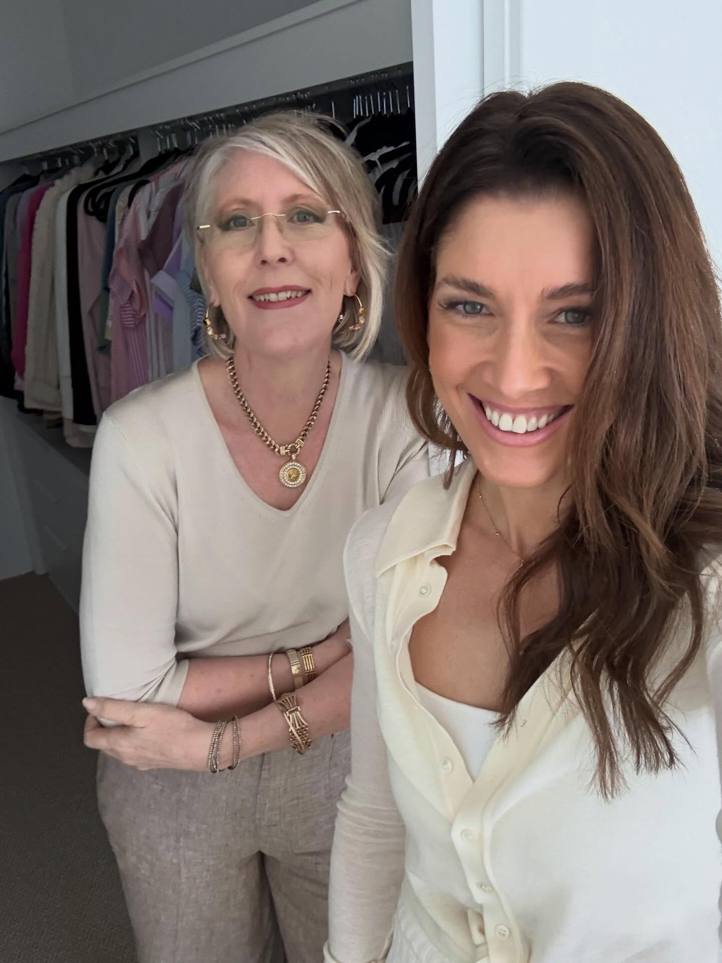 💃Clothes shopping - do you love it, or loathe it?
For me - clothes shopping is overwhelming. I never know what to buy, what style and colours to invest in 😵💫
And like a lot of people - I panic-buy and end up with lots of clothes but no actual curated outfits.
The solution? Book a Colour Analysis session with Fiona - such an eye-opener! 🌈
Fiona took the time to really explore my undertones, the colours that light me up, and how they translate into my personal style - not just what’s trending.
I walked away feeling clearer, more confident, and honestly relieved to finally understand why certain colours work (and others really don’t).
Tag a friend who has a wardrobe full of clothes but complains they have nothing to wear 😆
📸 Fiona @fiona.at.style.inspiration