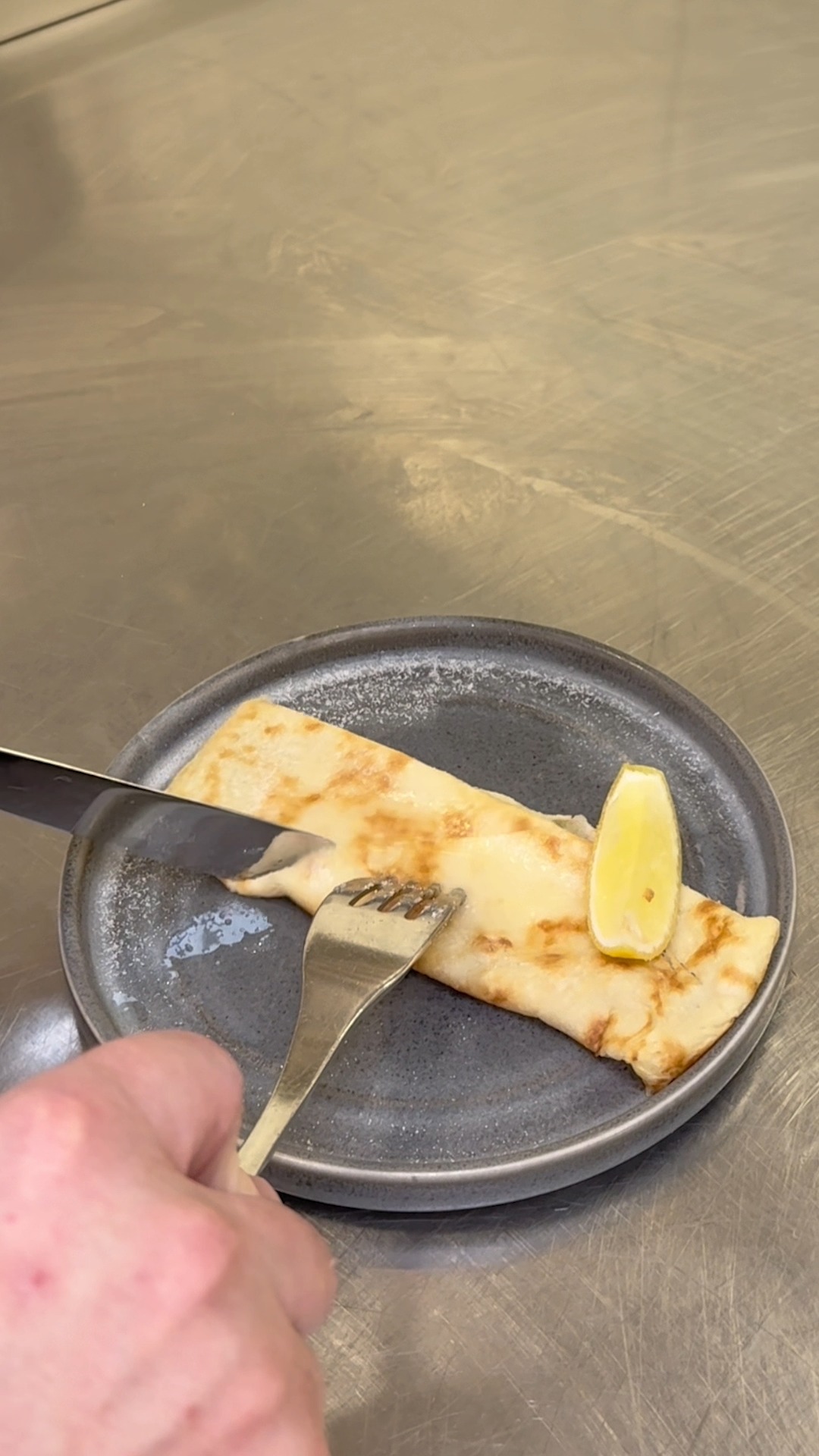 The best day of the year right? 🥞
Join us in the Manor Bar for pancake day!
Childrens £1.5 per pancake (Served 3 -5pm)
Lemon / Sugar, Biscoff, Berry Compote
Adults (3 pancakes)
£6 Lemon / Sugar or Berry Compote
£8 Biscoff
£10 Sourdough pancake with poached smoked haddock, lemon and herb creme friache
We will also have pancakes available all week!😁