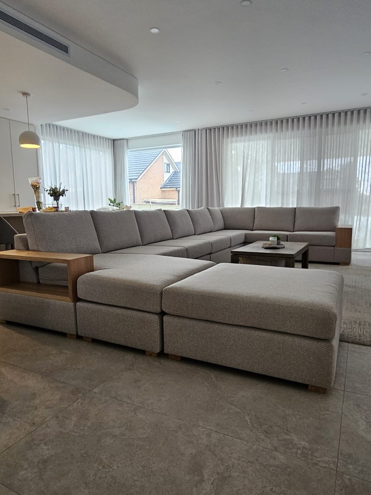 Check out this beautiful Custom Bondi Corner Lounge & Matching ottoman recently delivered 🫶🔥
Bring your room measurements in-store and let us create your dream lounge today @knownforloungessydney
Showrooms open 7 days
www.knownforlounges.com
#modularsofa #cornerlounge #loungeroominspo #sydneyfurniturestore #furniturestores