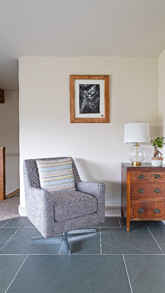What's better than a hotel? A dog hotel obviously!
At BWWD We love our four legged friends as much as the next person so when we get a chance to incorporate them into our work it's always a treat.
We curated this uneak element to maintain the same warmth and character as the rest of this beautiful home as you can see from our highlights reel done by the lovely @thecontentbubble
📷: @lloughton_photography
📷: @thecontentbubble
📩 DM us or email: contact@borgwoodworkdesigns.com
.
.
.
.
.
#Woodwork #bispokesauna #bispoke #dogdesign #doghotel