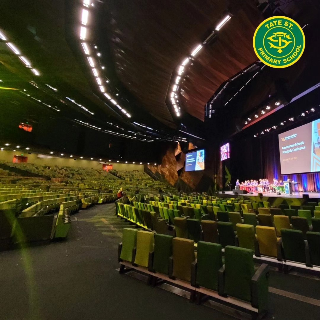 Our amazing MarimbaTaters getting ready to perform to over 1500 principals at the Government School's Principal Conference. A bit excited!