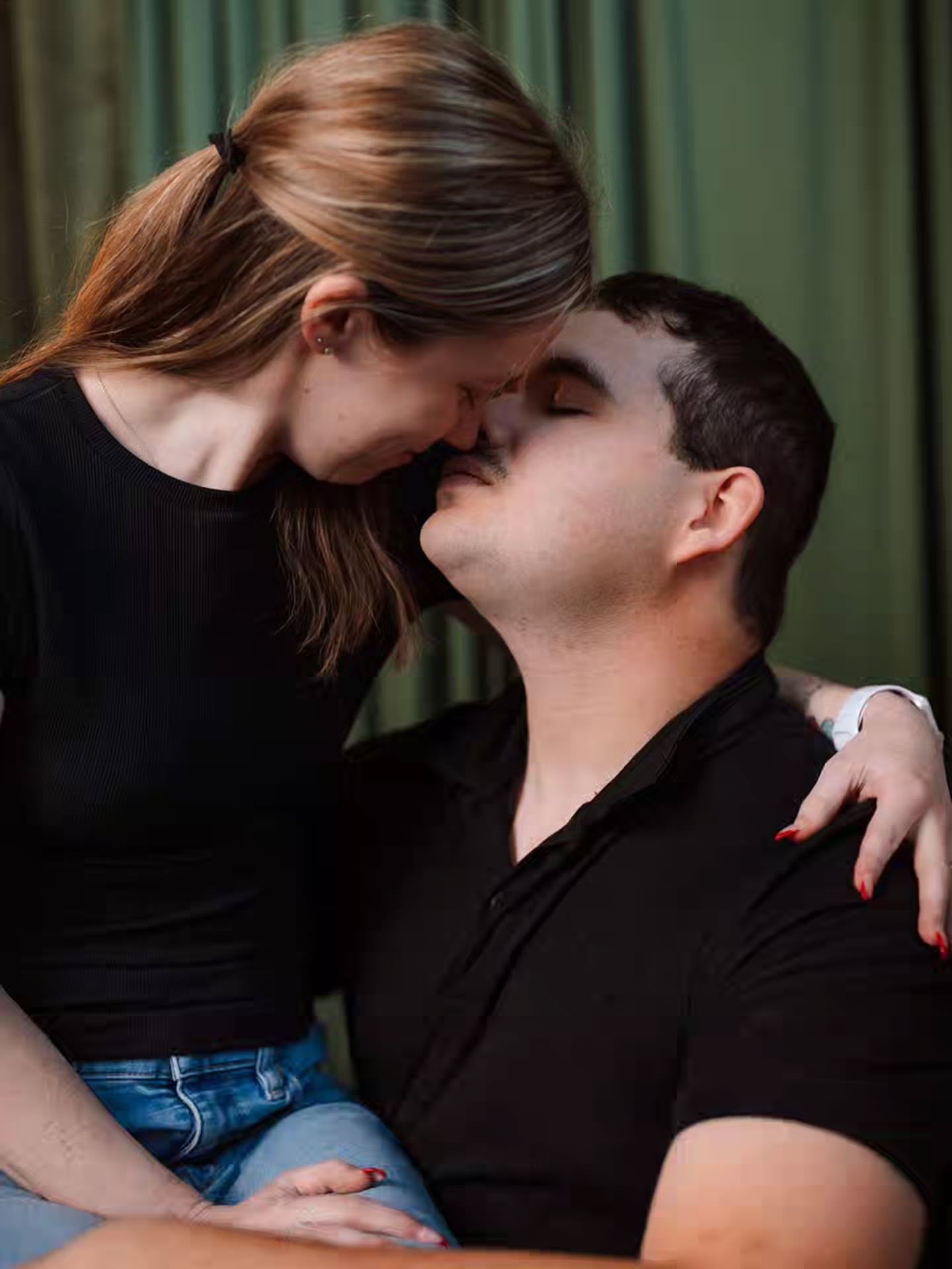 Autumn & Peyton engagement ✨️
@autumn.zalar
Still can't believe how grown up Autumn is 🥲
I remember meeting her first time 9 years ago while watching her dad @maaaaa_chew play with @rind_937
And now she is getting married 🥹🥹
•
#ohioareaphotographer #daytonphotographer #picoftheday #engagementphotographer #love