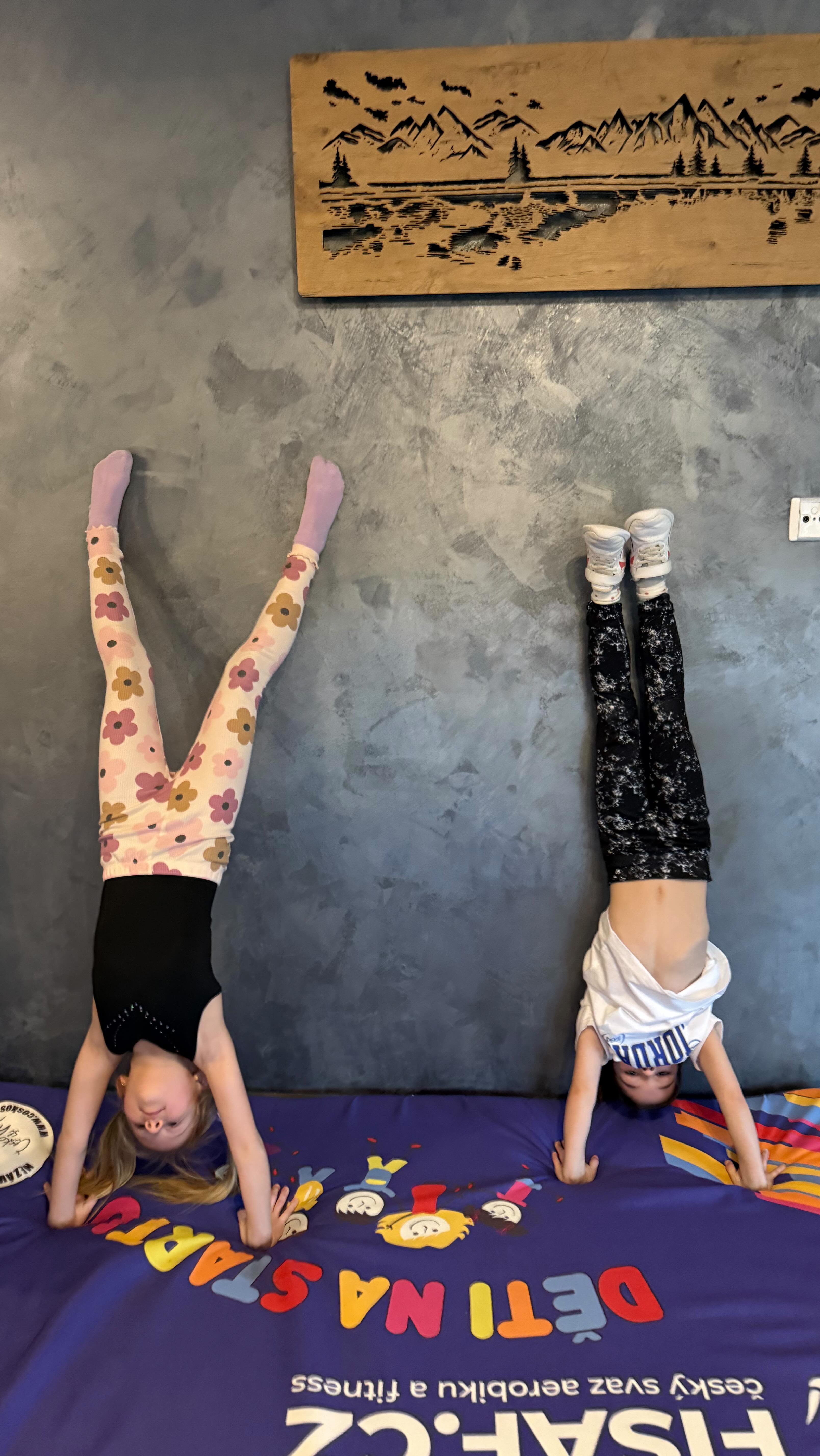 Sobotni dopoledne po našem 🫶🏻🤸🏼♀️ naše nejmenší gymnastky 🤩🤍❤️🤸🏼♀️