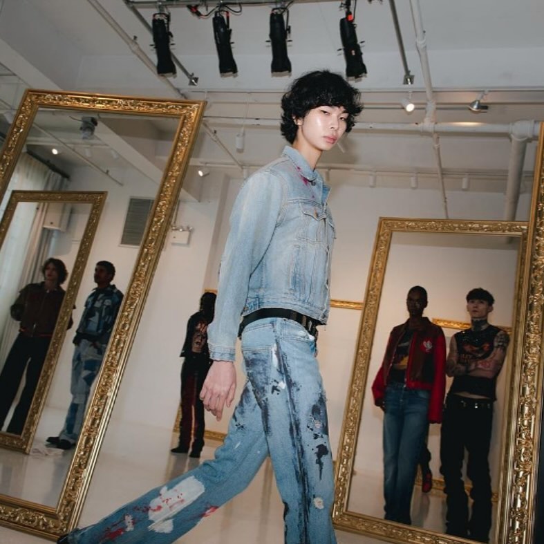 NYMD applications close THIS FRIDAY! Send this to an emerging designer you know to remind them to apply by 11/15.
__
📸: @sravya.balasa for @ricespicemag