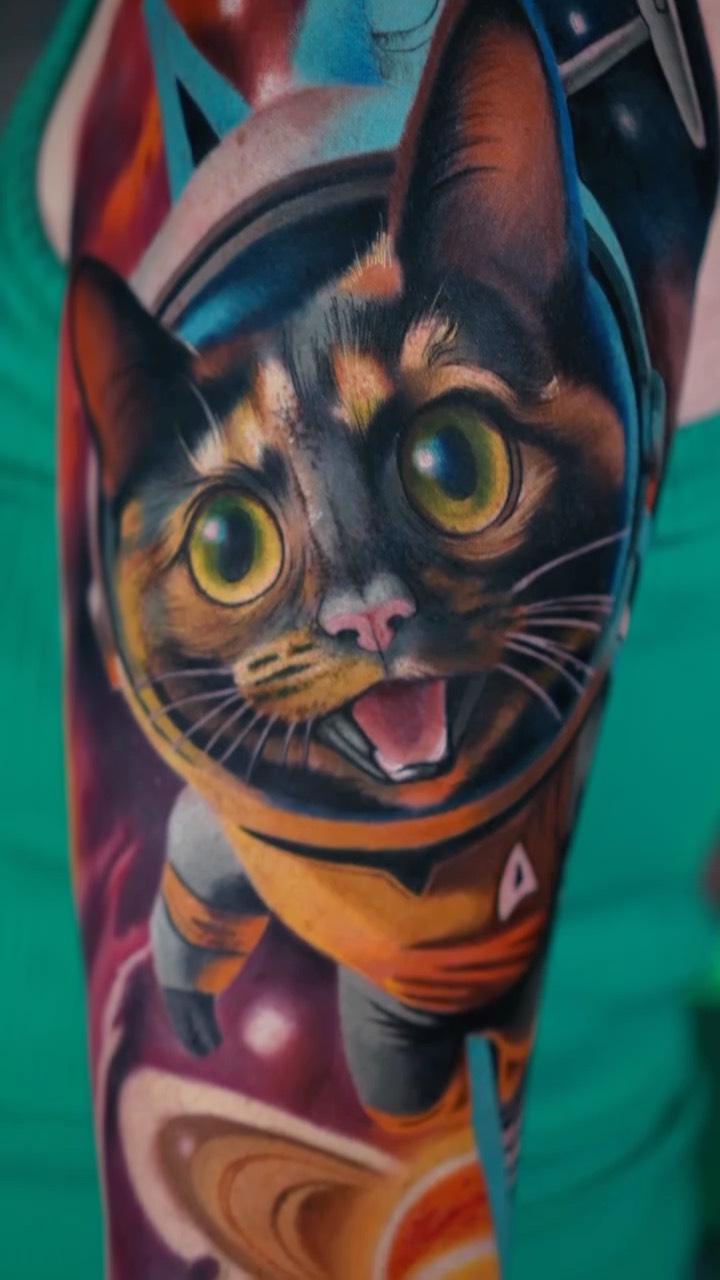 Client came in wanting a portrait of her cat with a space background. Cute. Safe. Predictable.
Then we talked a bit more and she told me about her love for Star Trek. Suddenly it stopped being just a pet portrait and turned into a tiny sci-fi tribute. Cat as the captain, space as the setting, nostalgia baked into the idea.
That’s usually where the magic happens. Take a simple idea, add something personal, and push it just far enough to make it interesting instead of forgettable.