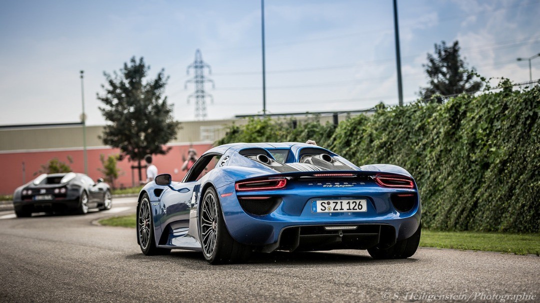 Porsche 918 Spyder
By S.Heiligenstein/Photographie
#porsche #918 #spyder #cars #supercars #exotic #luxury #hybrid #hypercars