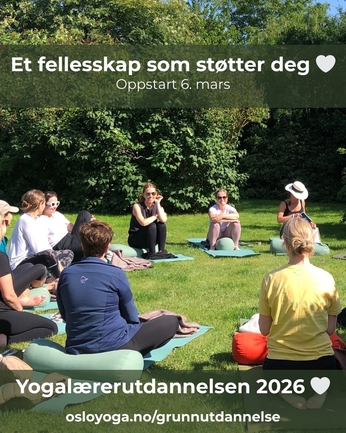 Bare en måned igjen til vi starter årets YOGALÆRERUTDANNING.🤗☘️
Vil du bli med?😍
Fra mars til november vil du oppleve:
* fordypning i yoga
* å lære gode verktøy for å redusere stress, uro og smerte
* yogateknikk og nye sekvenser
* forståelse av yogaens filosofi, historie og tradisjon
* relevant anatomi for å forstå kroppen bedre og få økt utbytte av yogastillingene
* pusteøvelser, avspenning, meditasjon og chanting.
☘️
En ukes retreat i slutten av juni gir deg mulighet til å leve yogisk i en uke ute på landet. Her får du øvd på å undervise yoga, du får oppleve å være en del av et miljø der man som medstudenter støtter hverandre, du blir godt kjent med andre som deler din interesse for yoga.
☘️
Er du over 23 år og har mer enn 2 års erfaring med yoga er du velkommen til å søke! I årets kull har vi allerede et alderspenn fra 25-65. Din nysgjerrighet på å lære mer om yoga er det viktigste.
💚
www.osloyoga.no/grunnutdannelse
#yogalærerutdanning #yogafordypning
Lærere på utdannelsen:
@jannickewiel
@yoginipi Pia Maria Kozlowski
@mindful.jonathan Jonathan Weber
@fatima.sidhree
@yoga_styrke Ingrid Brandstad
@annelimjoen