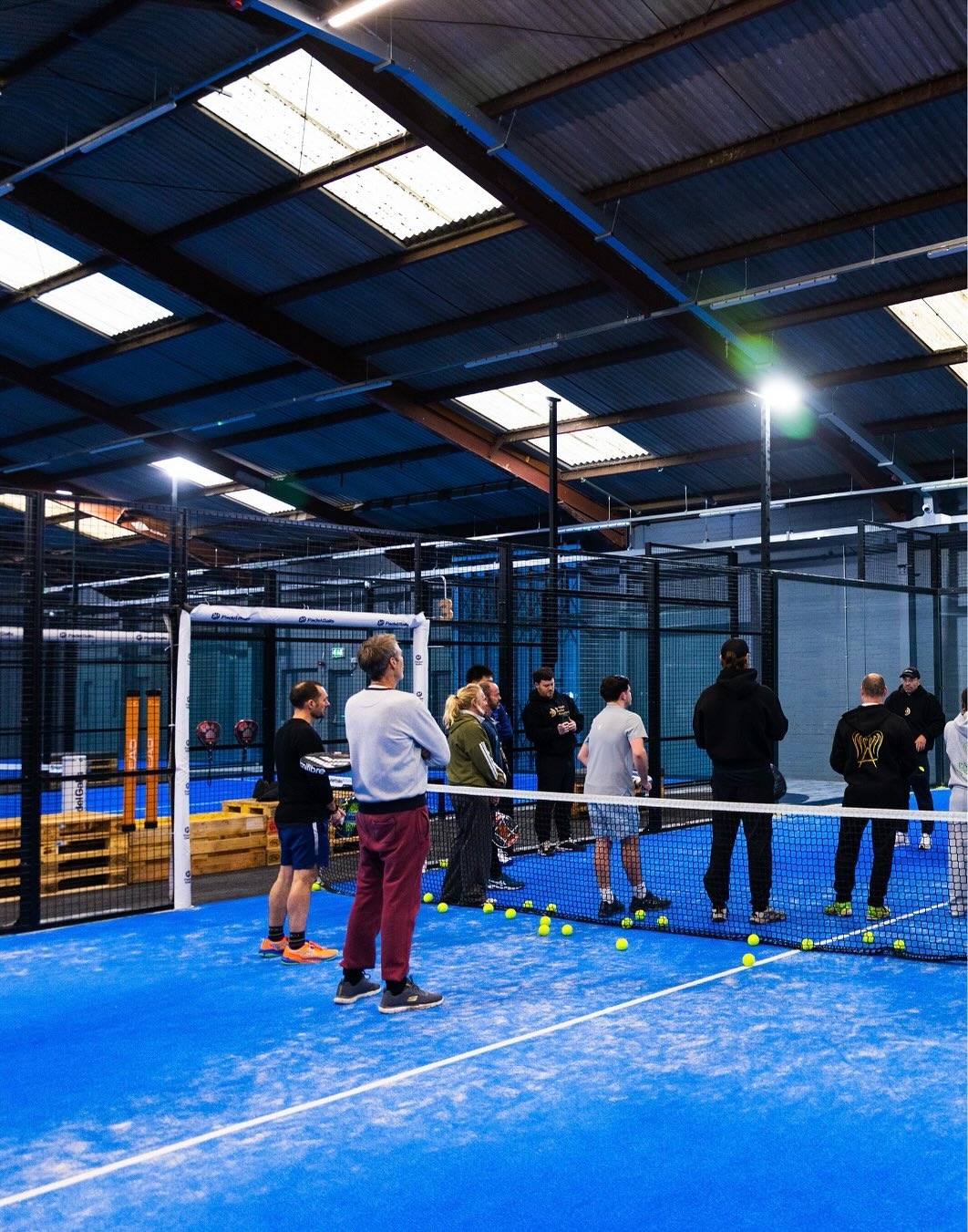 A few slides from our Introduction to Coaching course completed today.
A great group of coaches, including both familiar faces and new ones, with several travelling a long way to attend.
We look forward to staying connected as their coaching journey continues.
Great to be on the newly expanded courts at @padel.ipswich
🛜 We will be moving our course bookings online very soon - so watch out for the next date 👀
#britishpadelacademy #coaching #padelcoach #coachingcourse #padel