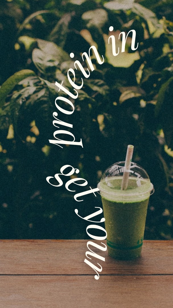 My protein intake has been top notch whilst I’ve been adventuring this summer thanks to ‘
@lakoanutrition incredible WPI and @ninjakitchennz (not even sponsored but I’m all about sharing healthy hacks with you all!) sometimes a simple smoothie is all you need to get through that afternoon slump ! #ninjablender #protein #healthylifestyle #summervibes #health