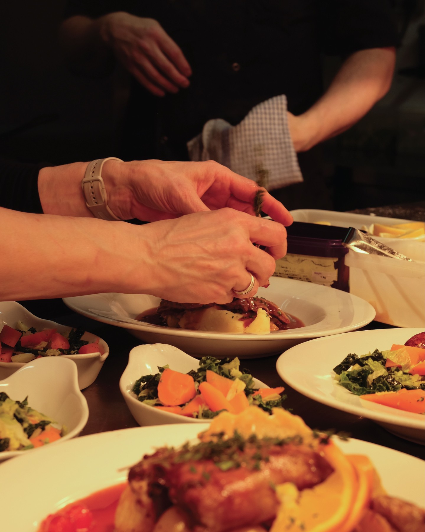 Have you noticed our NEW Confit Duck with parmesan crisp, served with a cointreau & madeira jus, sautéed potatoes, amaretto cherries and seasonal vegetables has gone live? People are LOVING it! 🥰
Come along to try it asap! Book a table using the link in our bio, or by ringing...
Epsom: 01372 721309
Cheam: 0208 394 2000
Tadworth: 01737 353529
Brockham: 01737 845101
Oxted: 01883 722207