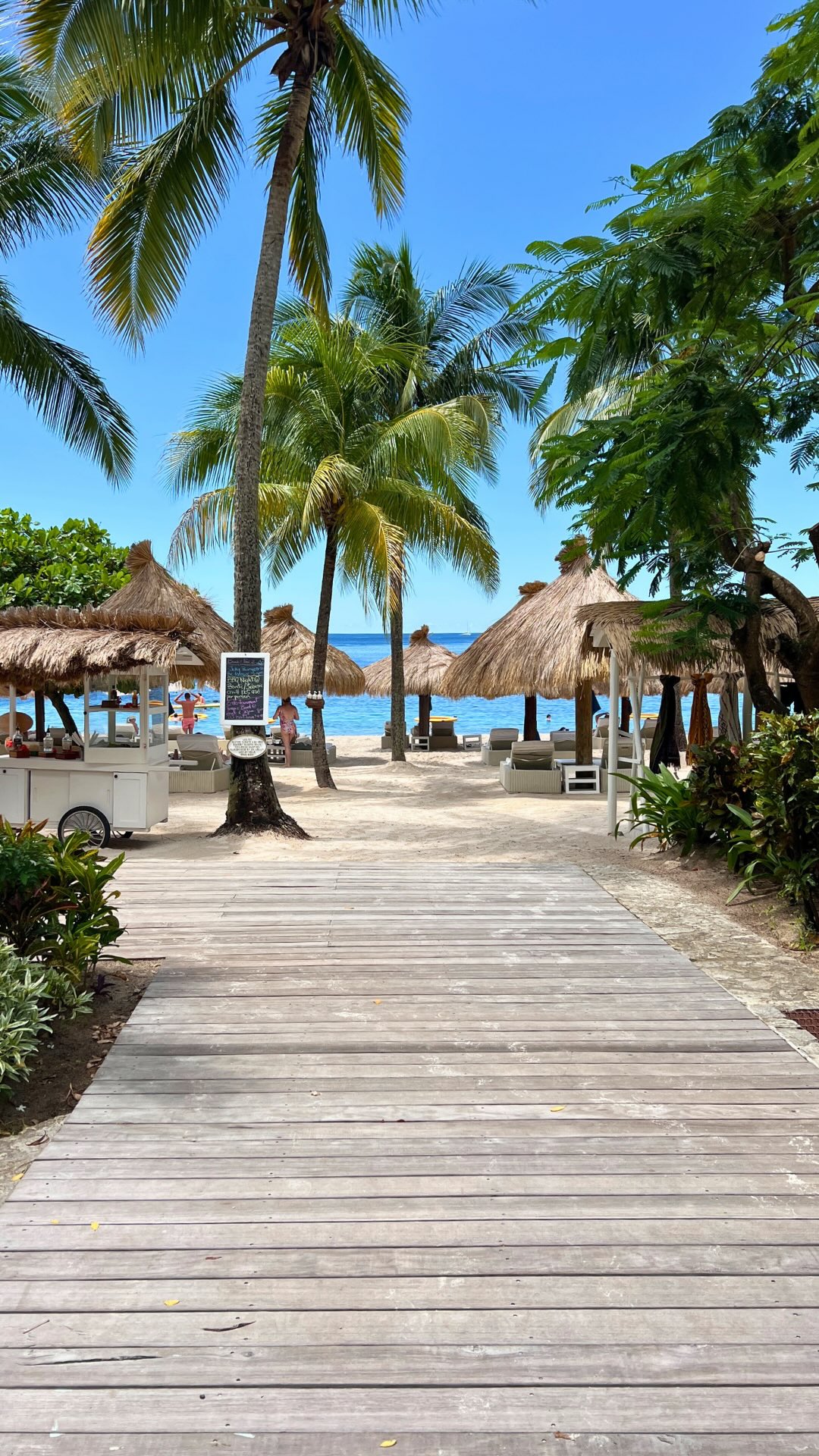 Most of my travel friends don’t avoid vacation because they don’t want to go.
They avoid it because planning feels like another responsibility.
You’re already managing:
⌛️work deadlines
👨👩👧family schedules
💸financial decisions
🧠mental load you don’t talk about
So when vacation planning shows up, it doesn’t feel exciting.
It feels like homework.
Here’s the reframe I want you to sit with:
Vacation is maintenance. Just like sleep. Just like a doctor’s appointment.
You don’t wait until everything is perfect to take care of yourself.
You schedule it because life is busy.
When vacation is treated like a reward, it keeps getting postponed.
When it’s treated like maintenance, it actually happens.
Have you been putting off travel because planning feels heavy?
Tell me yes or no in the comments.
.
.
#vacation #timeoff #travel #pto #muchneededbreak