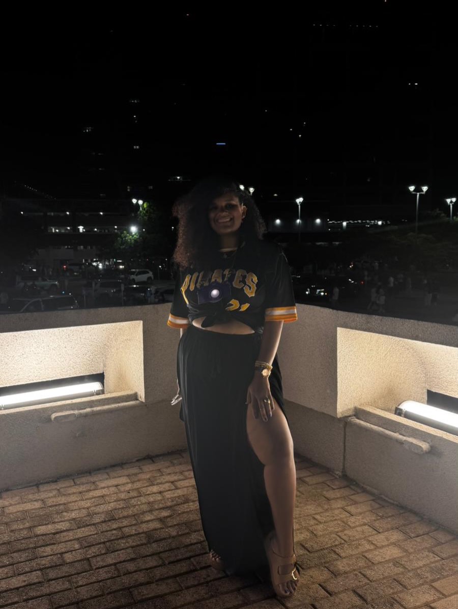 Hoy es un gran día para ser BORICUA.
Es justo y necesario que hagamos un espacio en nuestro contenido regular. Definitivamente, estamos viviendo HISTORIA. 🇵🇷👏🏾🤍🔥🫶🏾 #benitobowl #superbowlhalftimeshow