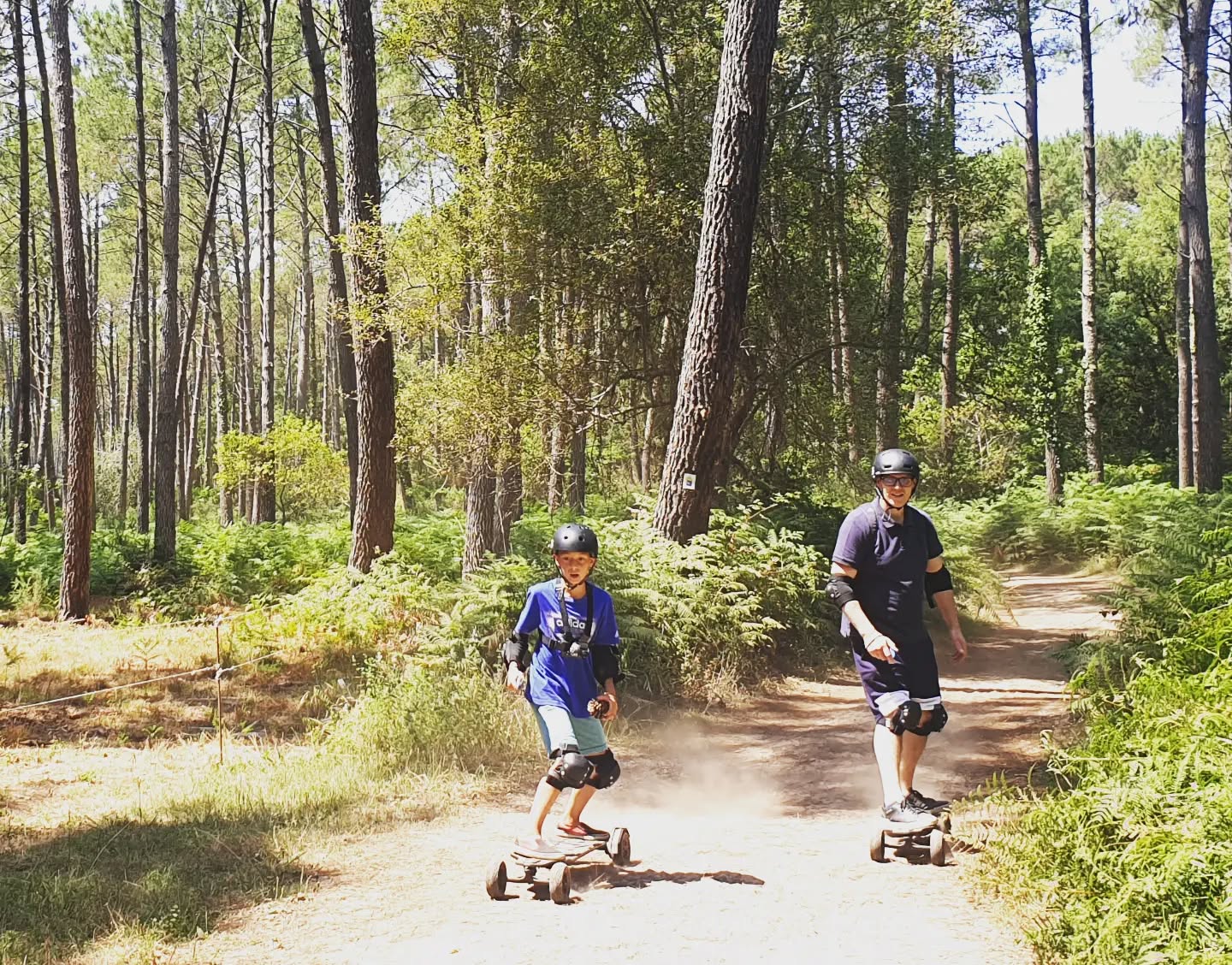 ➡️ Un petit tour dans les pins pour un aperçu de nos balades freeride... 🛹🤘
.
Retrouvez nous de Moliets à Vieux Boucau pour des randonnées électriques pleines de nouvelles sensations 😃⚡🌲
.
✅ Infos réservations www.esk8westside.fr
➡️ 0638432299
.
#esk8 #esk8fr #moliets #messanges #vieuxboucau #vieillestgirons #Seignosse #activitelandes #Landes #landifornia #mountainboard #leslandes #eskateboards #surferlife #exway #ride