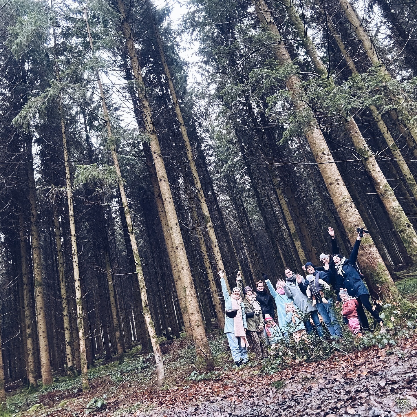 Laatste foto van 2024 ❤️
Het was een jaar van loslaten, mezelf af en toe een beetje kwijtraken maar ook een jaar van rust vinden & berusten in dat wat je niet kan veranderen.
Dankbaarheid voor al wat er wel mocht zijn wint van wat ik ben verloren. Dat 2025 er boenk op mag zijn voor ons allemaal 👊🏻😘