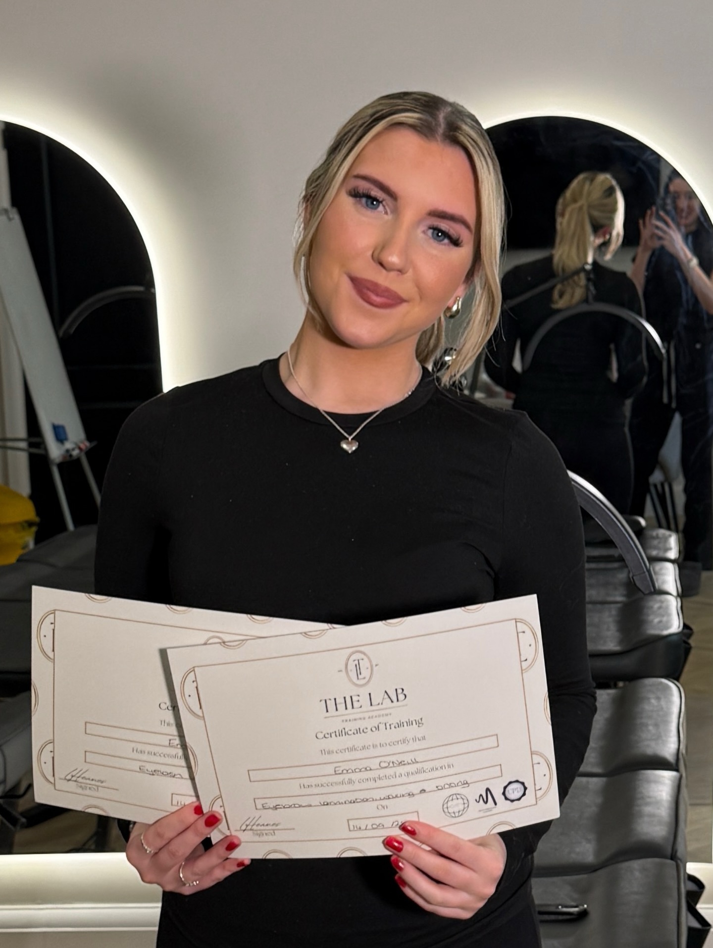 Think having a baby means putting your dreams on hold? 👶🏻🍼💭
This amazing mum joined us with her 8-week-old baby in tow 🍼
Nervous, tired, and juggling newborn life — but determined to build something for herself.
The challenge so many new mums face:
• No time for themselves
• Uncertain how to start a career
• Feeling guilty for wanting more than motherhood
At The Lab, we show you it can be done.
Our courses are designed for real life:
▫️ Flexible, hands-on training
▫️ Skills you can build step by step
▫️ Confidence to grow into a business that works around your family
By the end of her course, she left excited, uplifted, and ready to start her beauty journey — proving that having a baby doesn’t stop ambition, it can spark it ✨
📩 DM “MUM LIFE” to start your training journey
👇🏼 Or tap the link to take your first step
Because motherhood and ambition can thrive together 🖤🍼