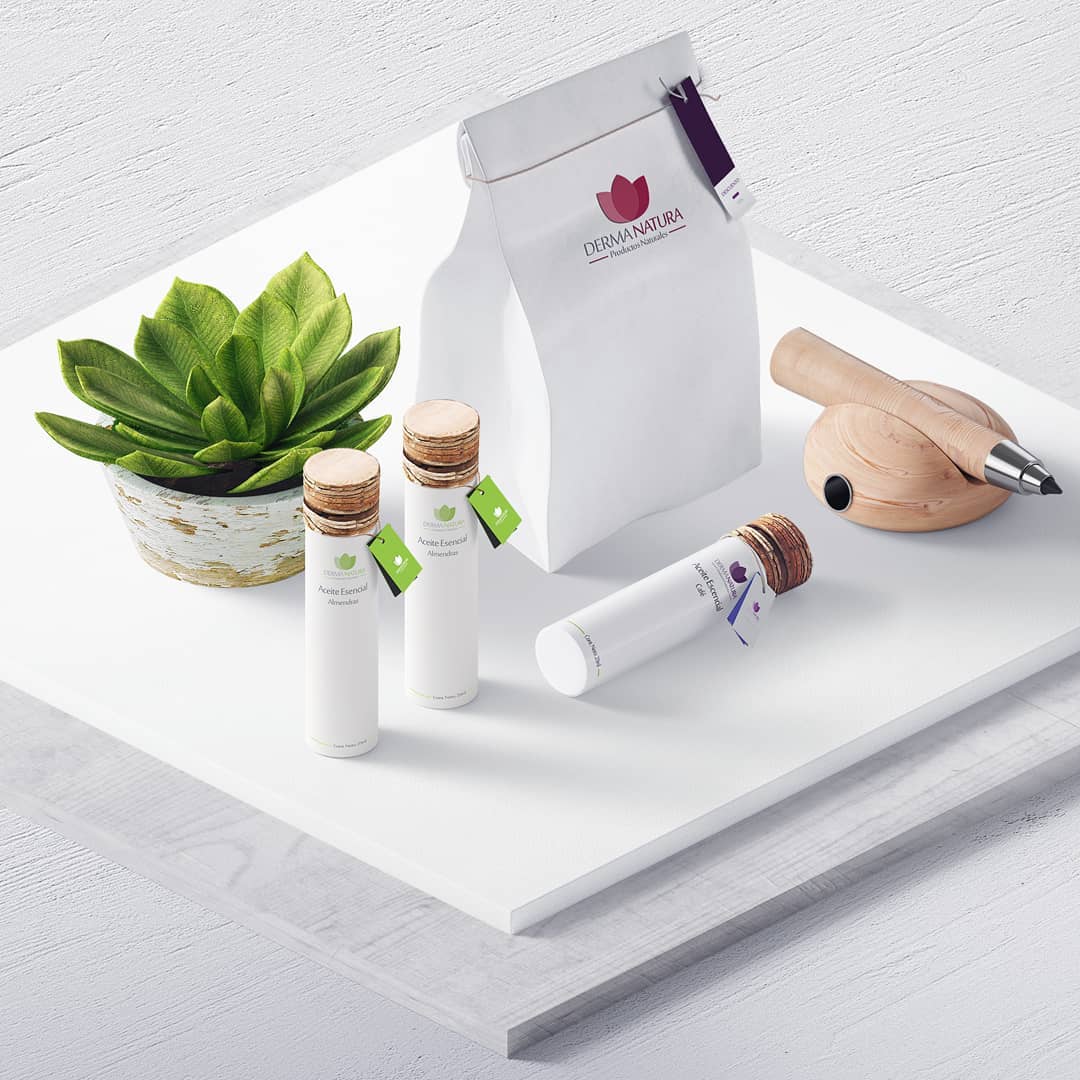 Apoyamos con especial cariño las pymes nacionales, Derma Natura son productos estéticos de excelente calidad. La construcción de su marca fue un proceso muy enriquecedor.