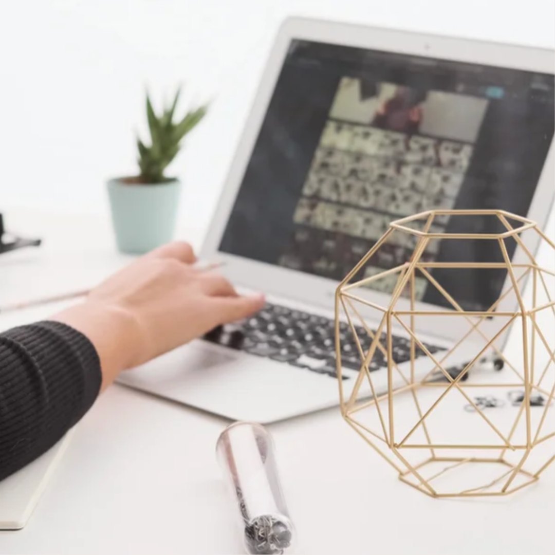 Join Our Creative Journey ✨ Follow us for insights, updates, and all things creative. Webwork Creative is more than a service provider—we’re a community.
(link in bio)
#CreativeCommunity
#DesignLife
#StayInspired