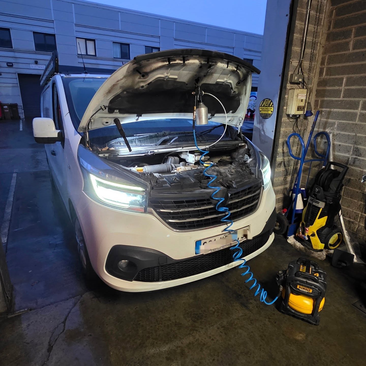 Renault Traffic in for DPF Cleaning
📍 BitPerformance – ECU/TCU Remapping
DPF Cleaning
Cars - Vans - Trucks - Agri - Plant
We offer expert services for:
✅ Stage 1 & Stage 2 ECU remapping
✅ Gearbox (TCU) remapping
✅ DPF / EGR / AdBlue solutions
✅ DTC solution & fault code diagnostics
✅ Rev limiter, speed limiter, pops & bangs
✅ DPF cleaning & Engine Carbon Cleaning
🔧 Mechanical work – oil & filter changes, brake pads & discs, general servicing
💻 Backed by professional diagnostics & top tools
📞 085 156 0399
#BitPerformance #ECUremap #DPFsolution #EGRsolution #AdBlueSolution
DieselTuning Stage1Remap Stage2Remap GearboxRemap
MobileTuning MobileMechanic CarPerformance EngineTuning
CarDiagnostics RemapIreland CarCareIreland