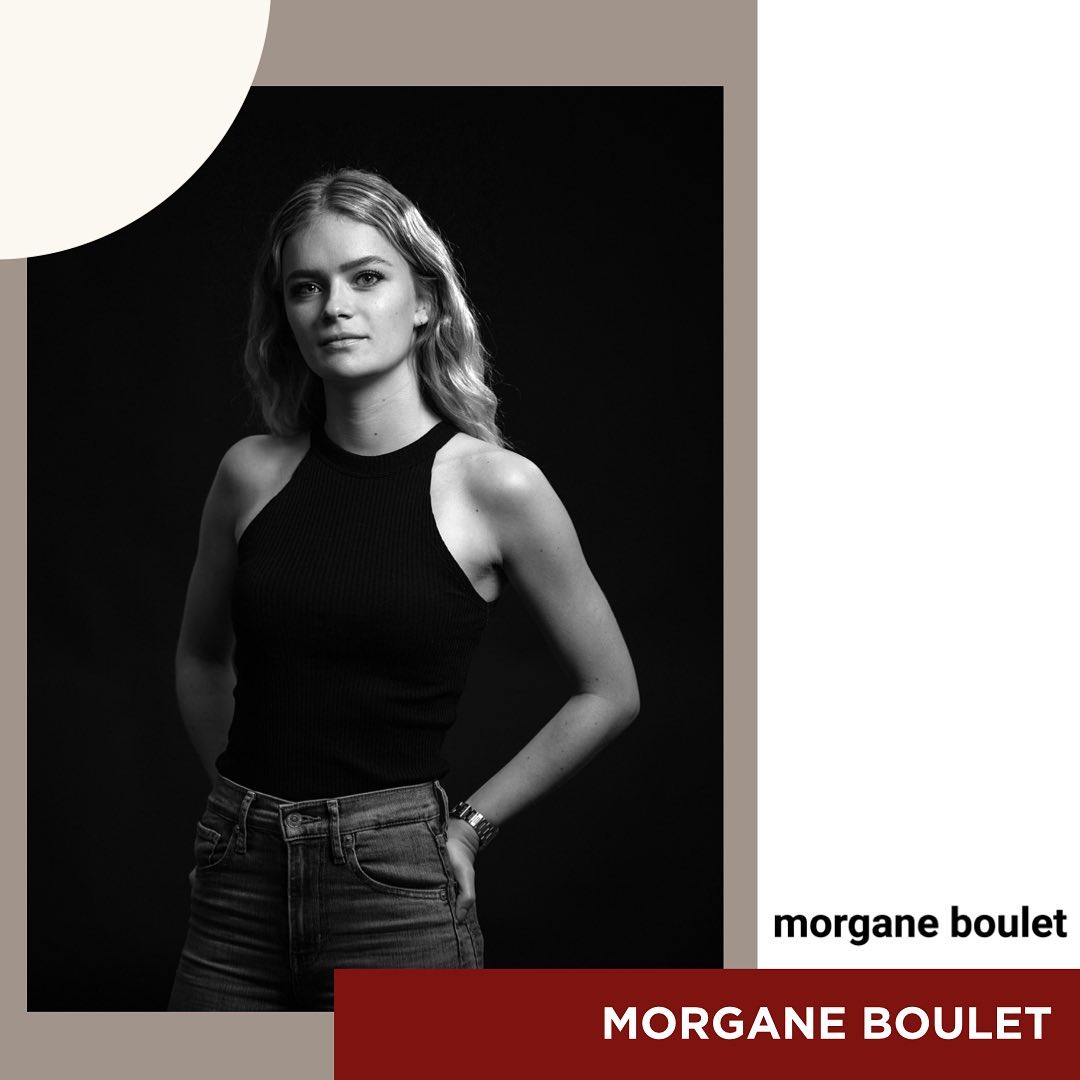 // MORGANE BOULET //
Tufting et design contemporain
Après avoir travaillé chez India Mahdavi en tant que designer produit, c’est en 2019 que Morgane Boulet lance son propre studio de design. En quête d’une expression nouvelle à travers des formes simples et des matières nobles elle impose sa signature par son travail sur les courbes et les lignes au design épuré.
Fabriquées à la main dans l'ouest de la France et sur mesure selon les projets, les tapis contemporains "Bold" et tableaux "Soft" tuftés en laine de Morgane Boulet font l'éloge de l'artisanat textile de qualité.
#tufting
#tapis
#artisanat
#tableau
#decoration
#faitmain
#handcraft
#projets
#inspiration
#instadeco
#laine
#upcycling
#zerodechets
#design
#savoirfaire
#textile
#vkbpr
#agencerp