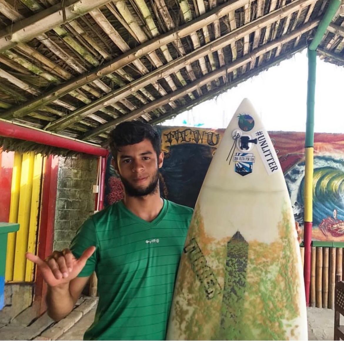 Age, language, ethnicity, relationship: Β‘No se importa! πβ‘οΈ #UNLITTER is a message that transcends. We can all do our part in this world. Be the change that you seek. #jointhemovement #simple #powerful #positive