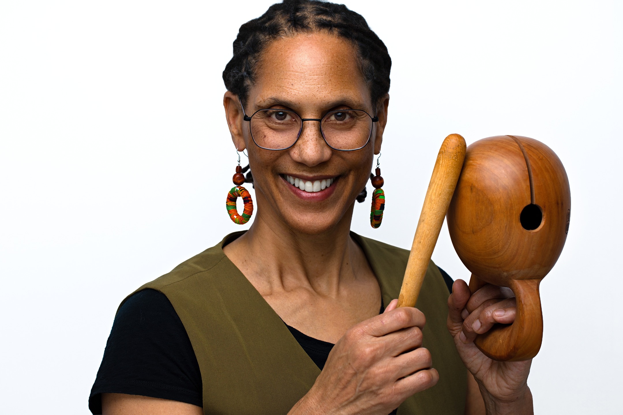 Your headshot isn’t just a photo — it’s a statement.
In business, people don’t just hire skills. They hire character, trust, and confidence. And one of the most powerful ways to communicate who you are is by honoring where you come from.
Your culture and roots are part of your story. Whether it’s through clothing, jewelry, meaningful colors, a family heirloom, or even the way you carry yourself, subtle details can turn a standard headshot into something authentic and memorable.
Because success doesn’t mean leaving your background behind — it means bringing your values with you. Hard work. Family. Tradition. Integrity.
When your portrait reflects your heritage, it tells the world you know who you are… and you’re not afraid to stand behind it.
And that kind of confidence? That’s timeless.
If you’re building a business in Peterborough or the GTA, your portrait should feel like you — professional, polished, and real.
📍 Serving Peterborough, the GTA, and across Ontario
#PeterboroughOntario #PeterboroughBusiness #PeterboroughSmallBusiness #PeterboroughEntrepreneurs #KawarthaLakes #GTAOntario #GTABusiness #TorontoBusiness #OntarioBusiness #CanadianBusiness #BusinessHeadshots #CorporateHeadshots #PersonalBranding #BrandPhotography #ProfessionalHeadshots #LinkedInHeadshot #ExecutivePortrait #TeamHeadshots #SmallBusinessCanada #EntrepreneurLifeCanada #BrandingSession #BusinessPortraits #PeterboroughPhotographer #TorontoPhotographer #GTAPhotographer #OntarioPhotographer #DarianDrakePhotography #ProfessionalBranding #CorporatePhotography #HeadshotPhotographer