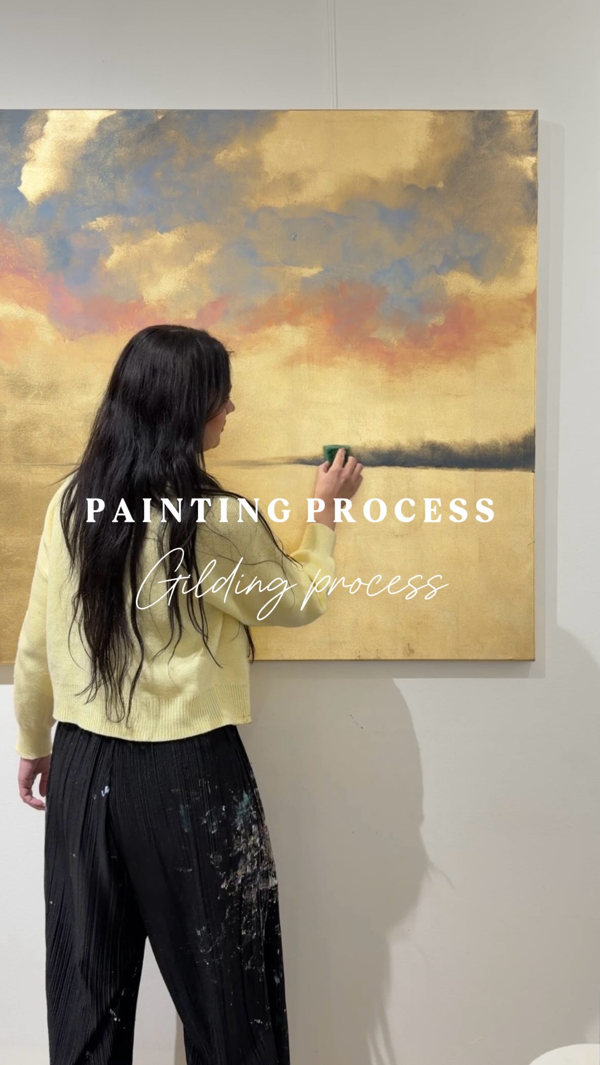 Guess how long this part took 👀👇🏽 Answer in the next reel!
#slowlifestyle #semiabstractart #asmr #metalleaf #paintingtutorial #paintingprocessvideo