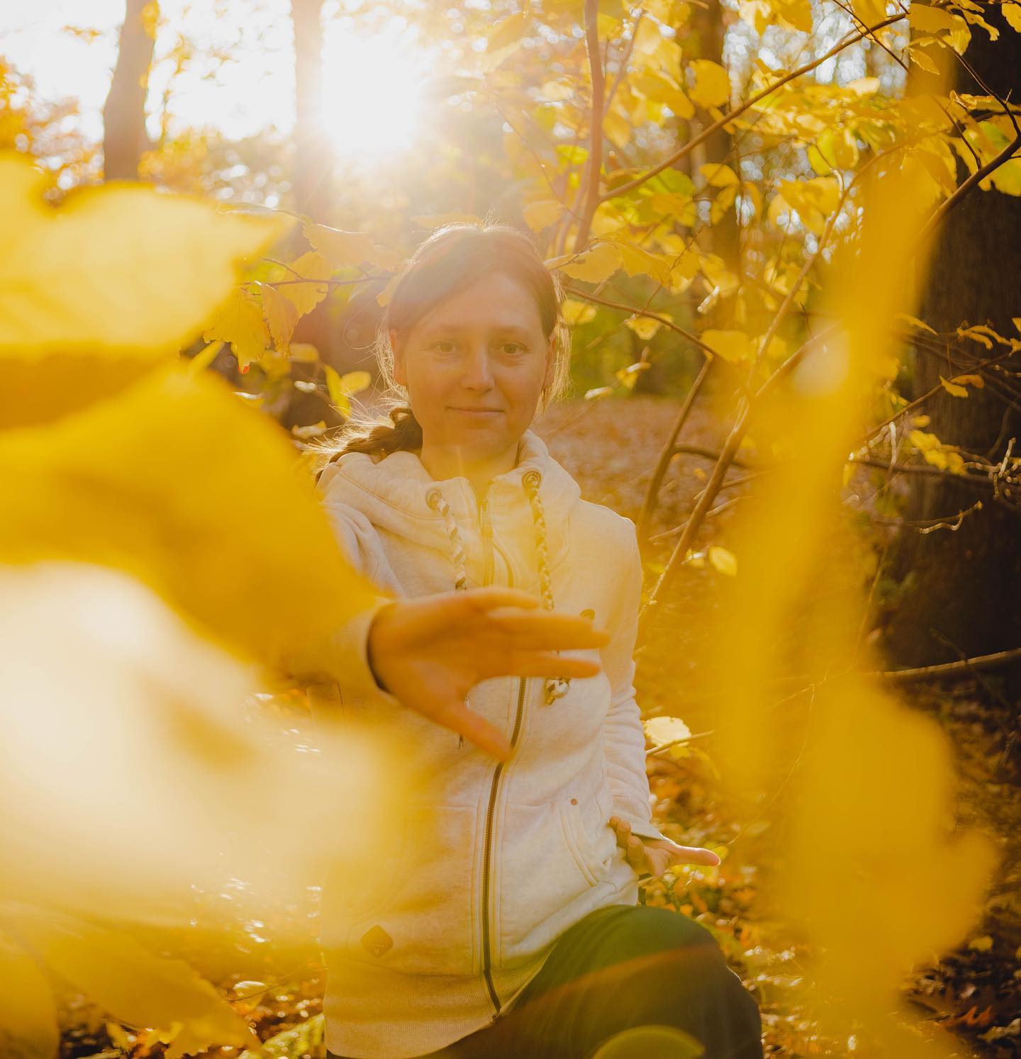 ~ Be acitve, be healthy, be happy. *unbekannt*
.
.
.
.
.
#taichi #qigong #healthylifestyle #rausausdemalltag #gesundheit #persönlichkeitsentwicklung #inspiration #lebenimjetzt #lebensfreude #achtsamkeit #entspannung #achtsamleben #sportzuhause #ausgleich #auszeit #auszeitvomalltag #innerebalance #durchatmen #ausgeglichenheit #taichideutschland #qigongdeutschland #taichiqigong #gesünderleben #gesunderlebensstil #positivevibes #stressbewältigung #selbstliebe #körperbewusstsein