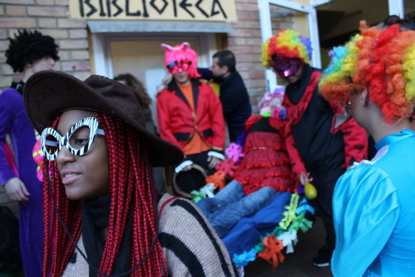 Ahir vam rebre al Rei Carnestoltes al pati de l'Escola i vam conèixer les consignes per a la setmana vinent!
💚💚💚
#EsperitPiaget
#PassioPerlEscola
#SomEscola
#ElCarmel